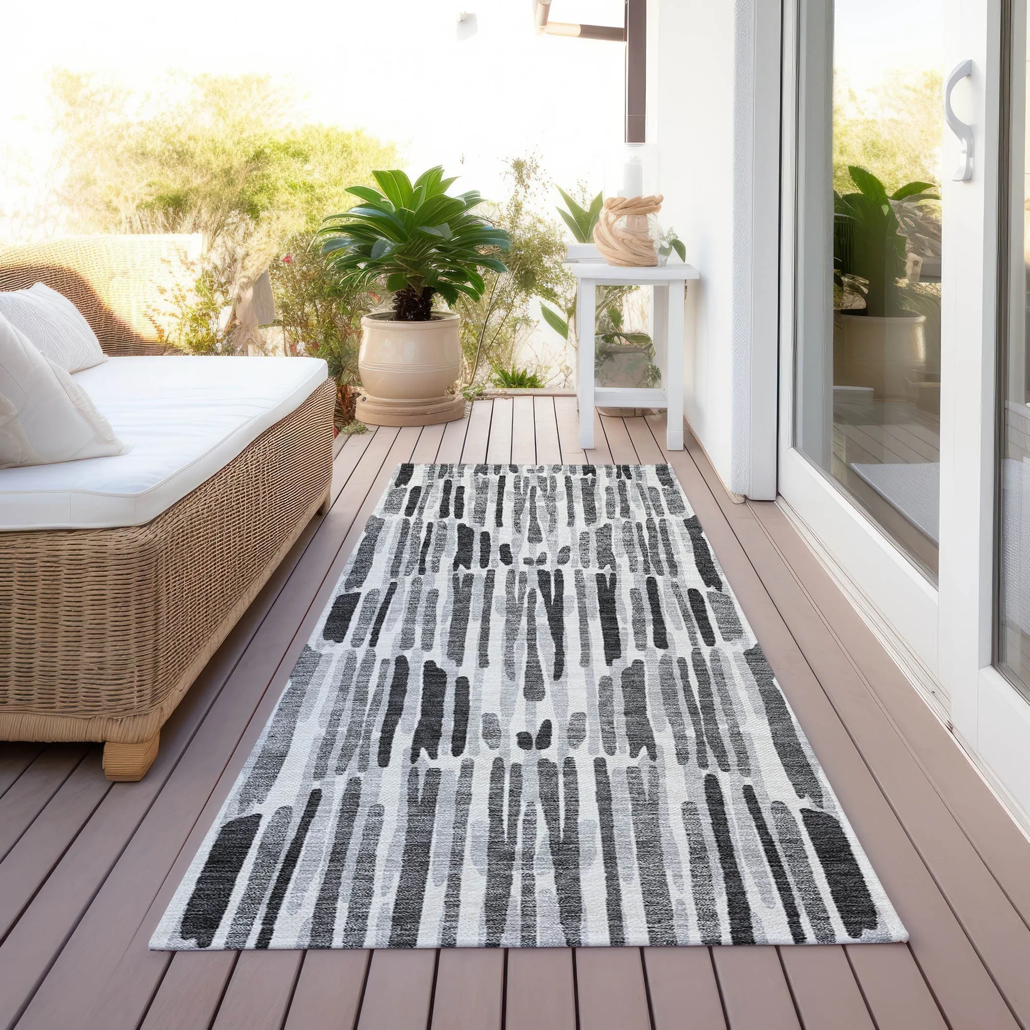 Machine Washable Indoor/ Outdoor Chantille Abstract Watercolor Rug