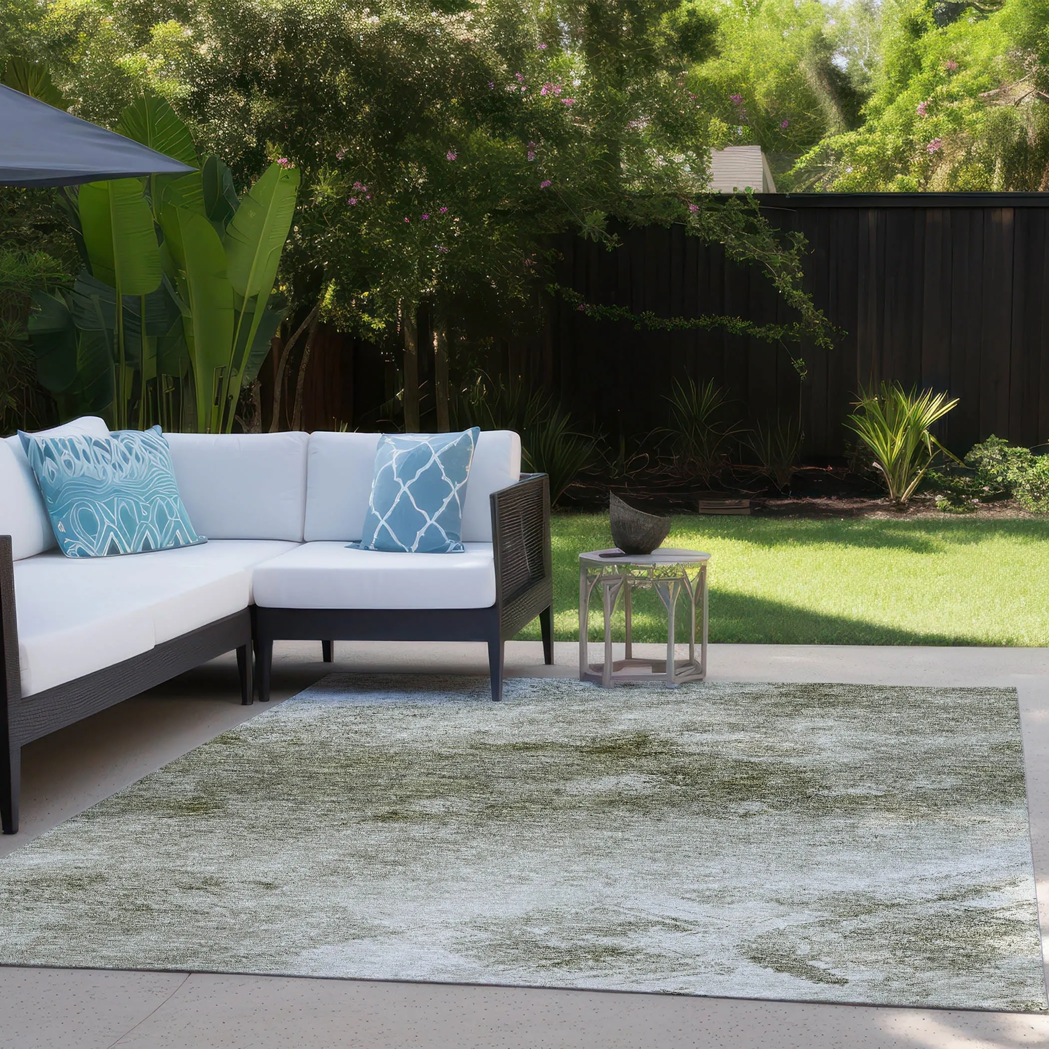 Machine Washable Indoor/ Outdoor Chantille Abstract Watercolor Rug