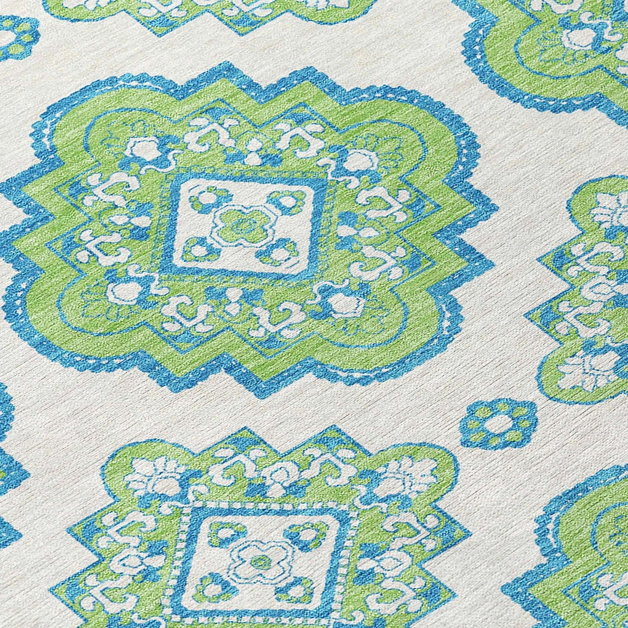 Machine Washable Indoor/ Outdoor Chantille Boho Moroccan Rug