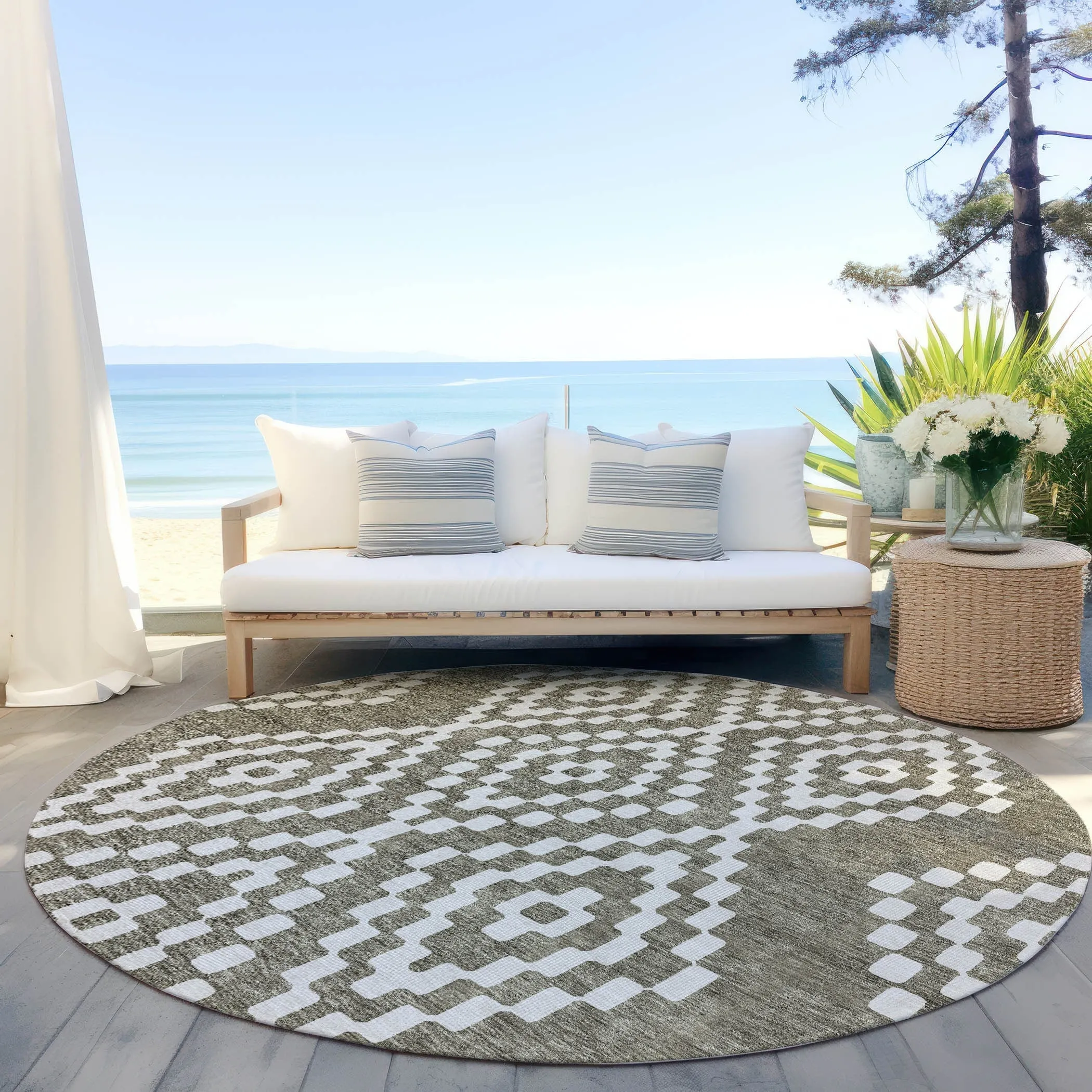 Machine Washable Indoor/ Outdoor Chantille Boho Moroccan Rug