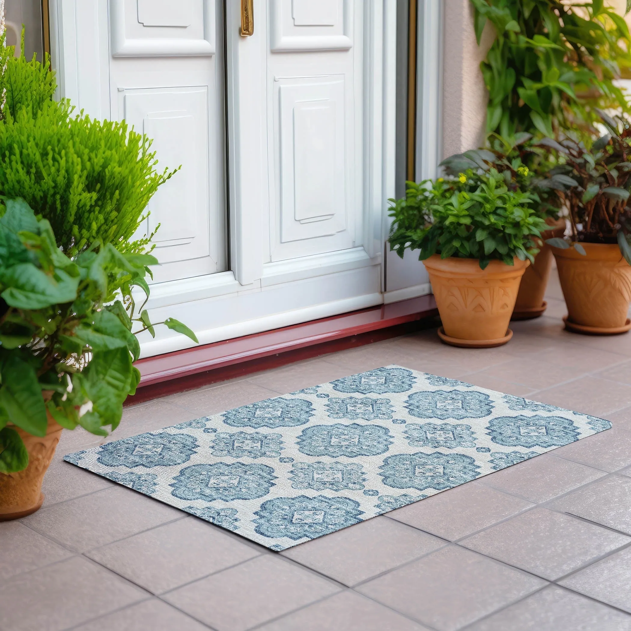 Machine Washable Indoor/ Outdoor Chantille Boho Moroccan Rug