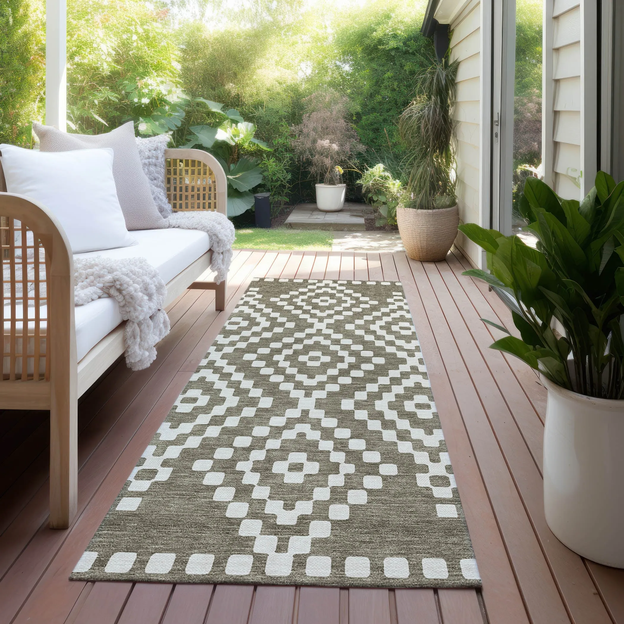 Machine Washable Indoor/ Outdoor Chantille Boho Moroccan Rug