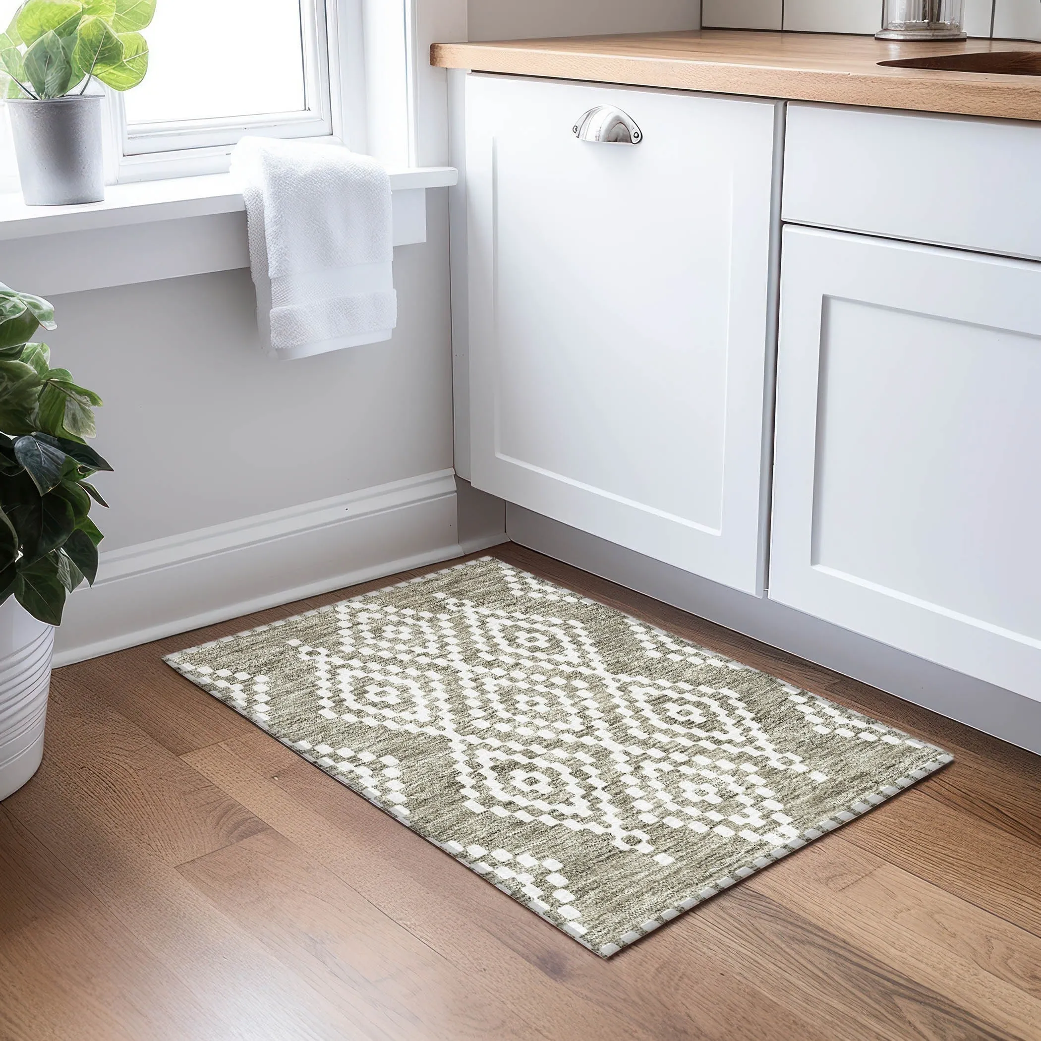 Machine Washable Indoor/ Outdoor Chantille Boho Moroccan Rug