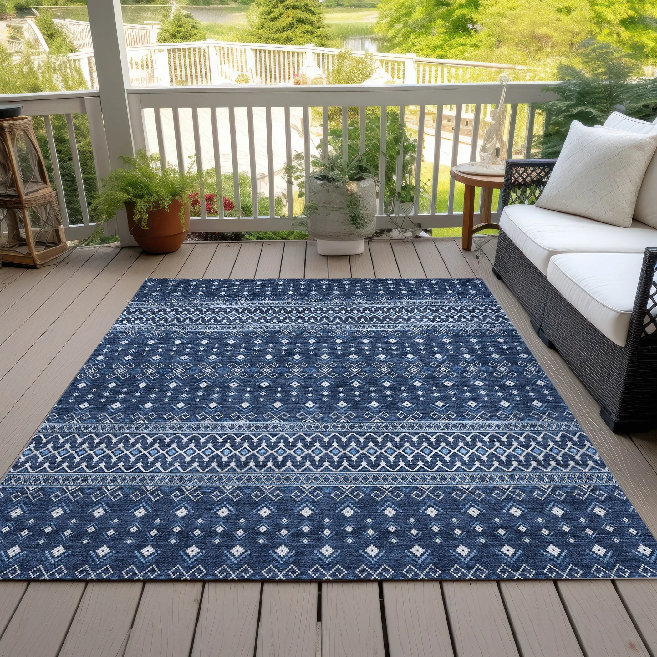 Machine Washable Indoor/ Outdoor Chantille Boho Morrocan Rug
