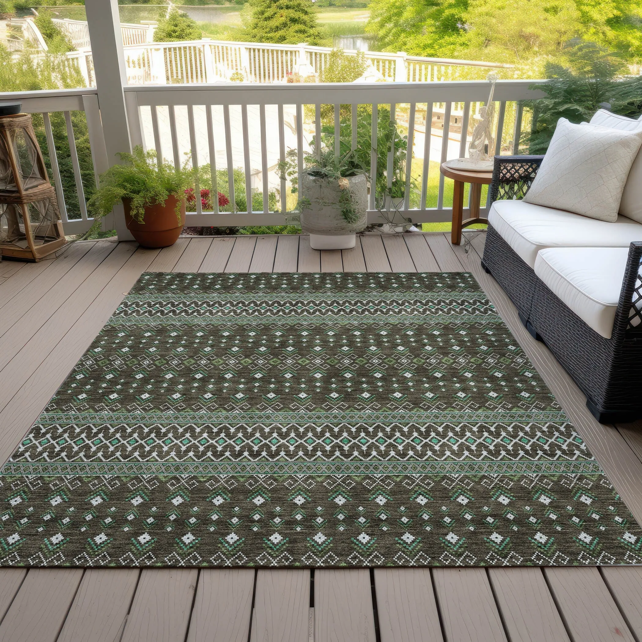 Machine Washable Indoor/ Outdoor Chantille Boho Morrocan Rug