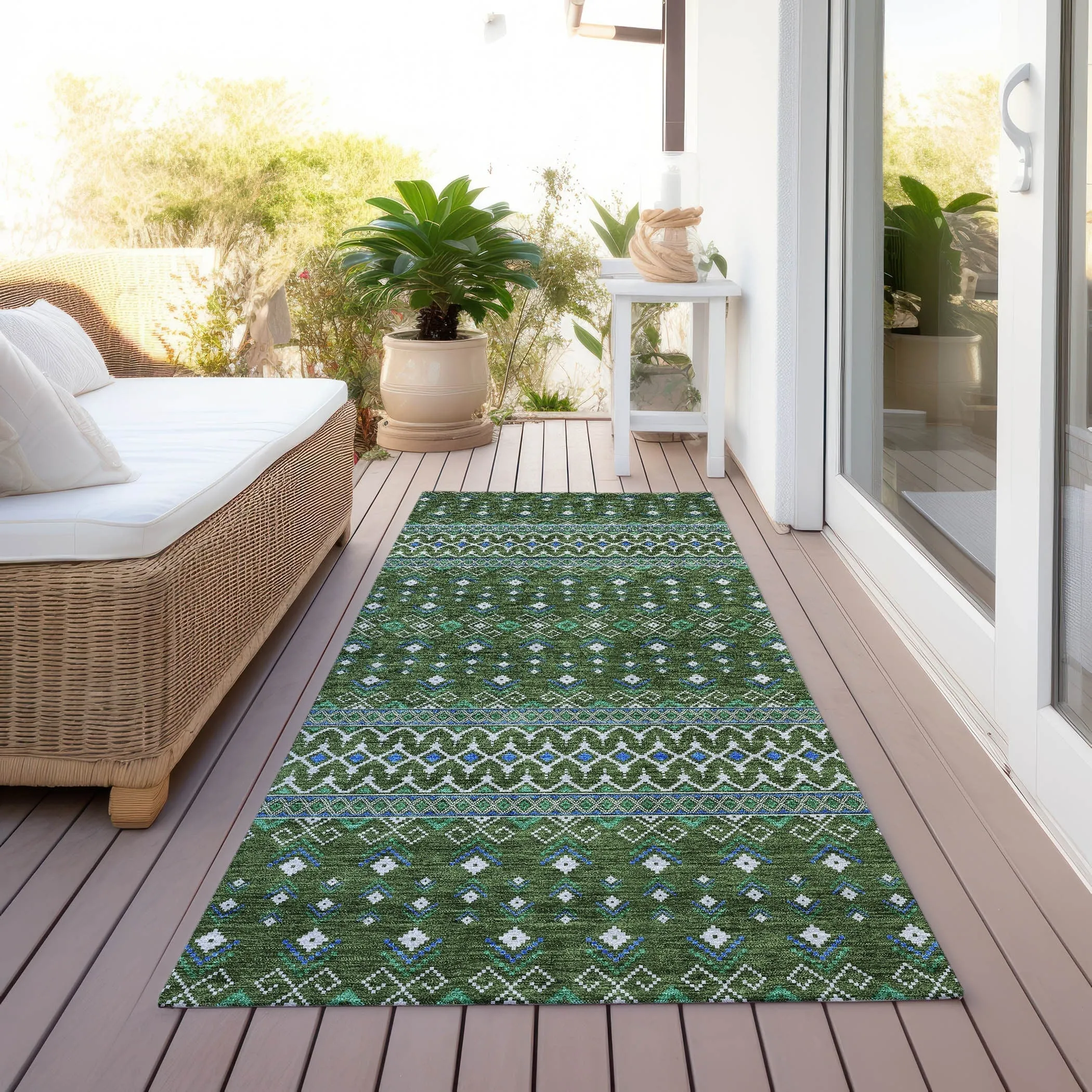 Machine Washable Indoor/ Outdoor Chantille Boho Morrocan Rug