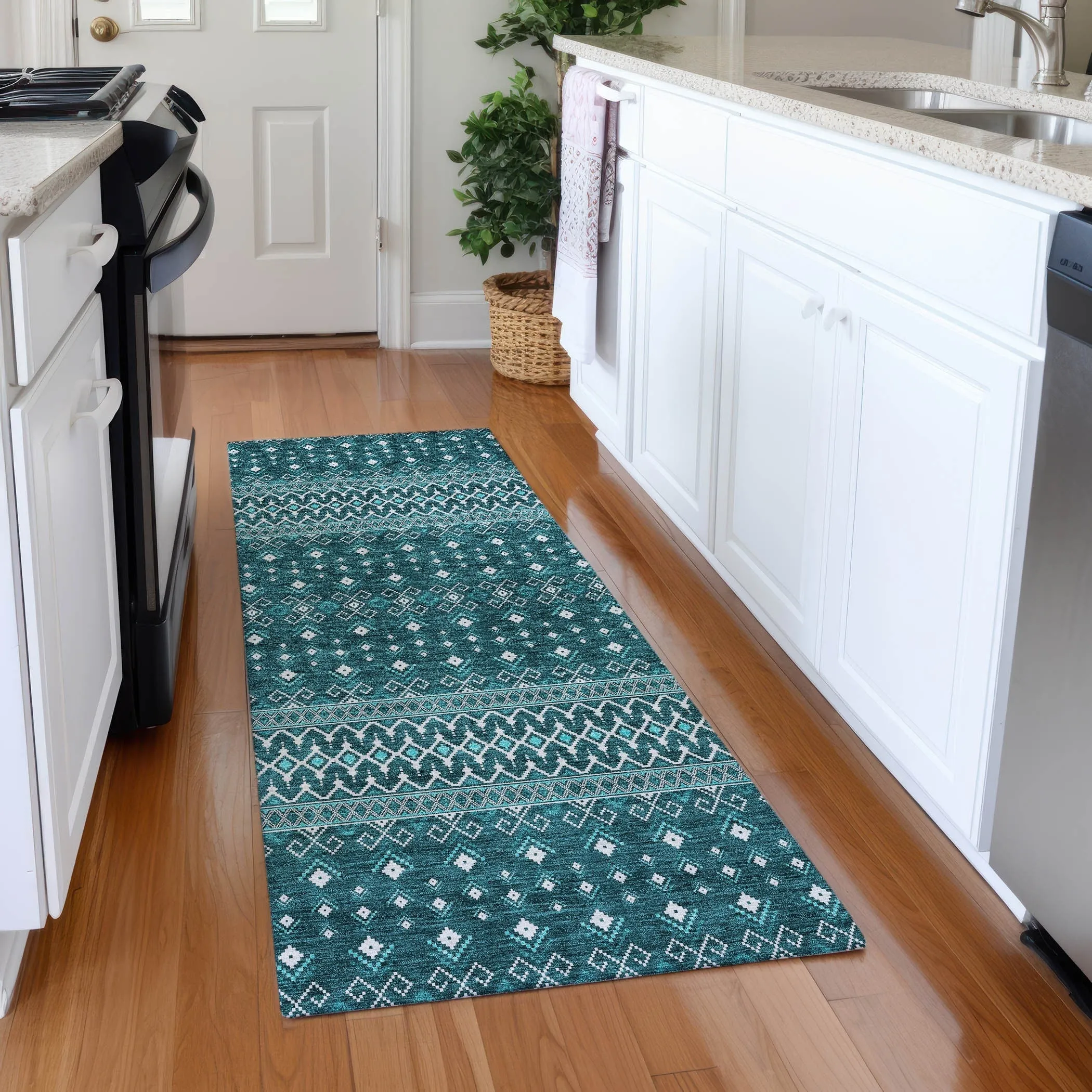 Machine Washable Indoor/ Outdoor Chantille Boho Morrocan Rug