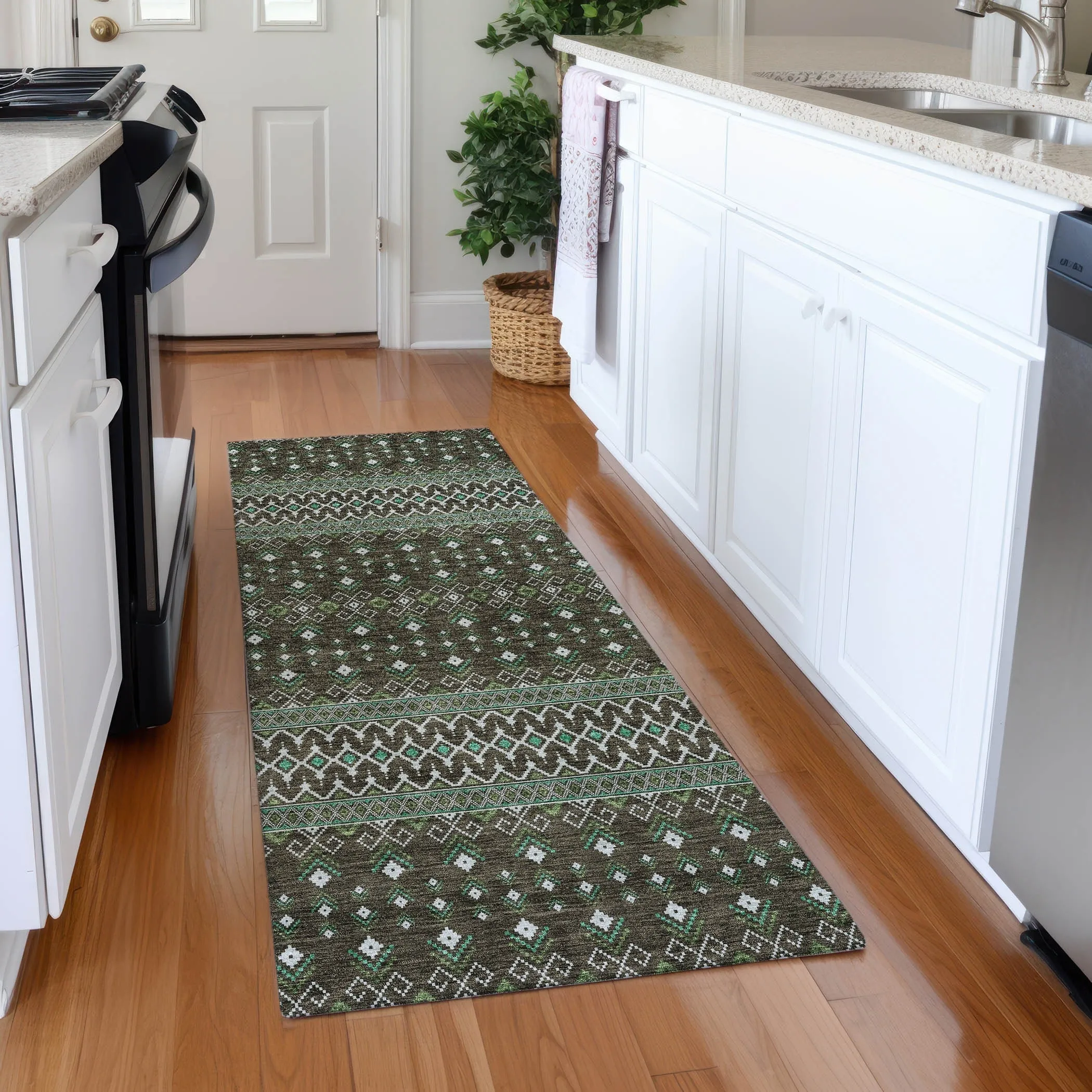 Machine Washable Indoor/ Outdoor Chantille Boho Morrocan Rug