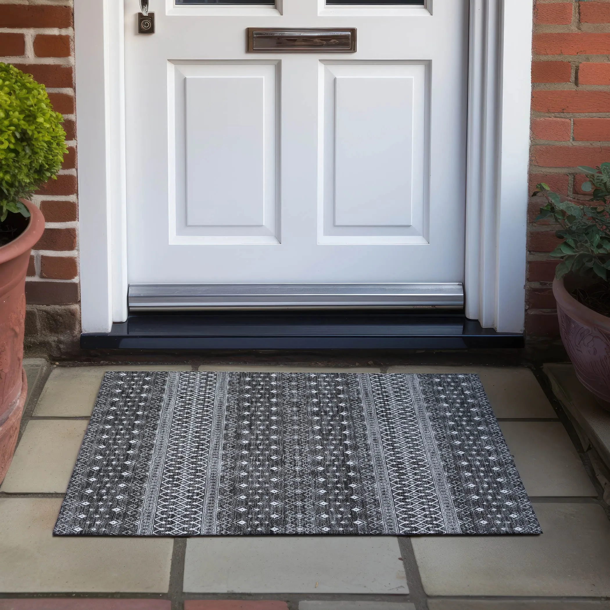 Machine Washable Indoor/ Outdoor Chantille Boho Morrocan Rug