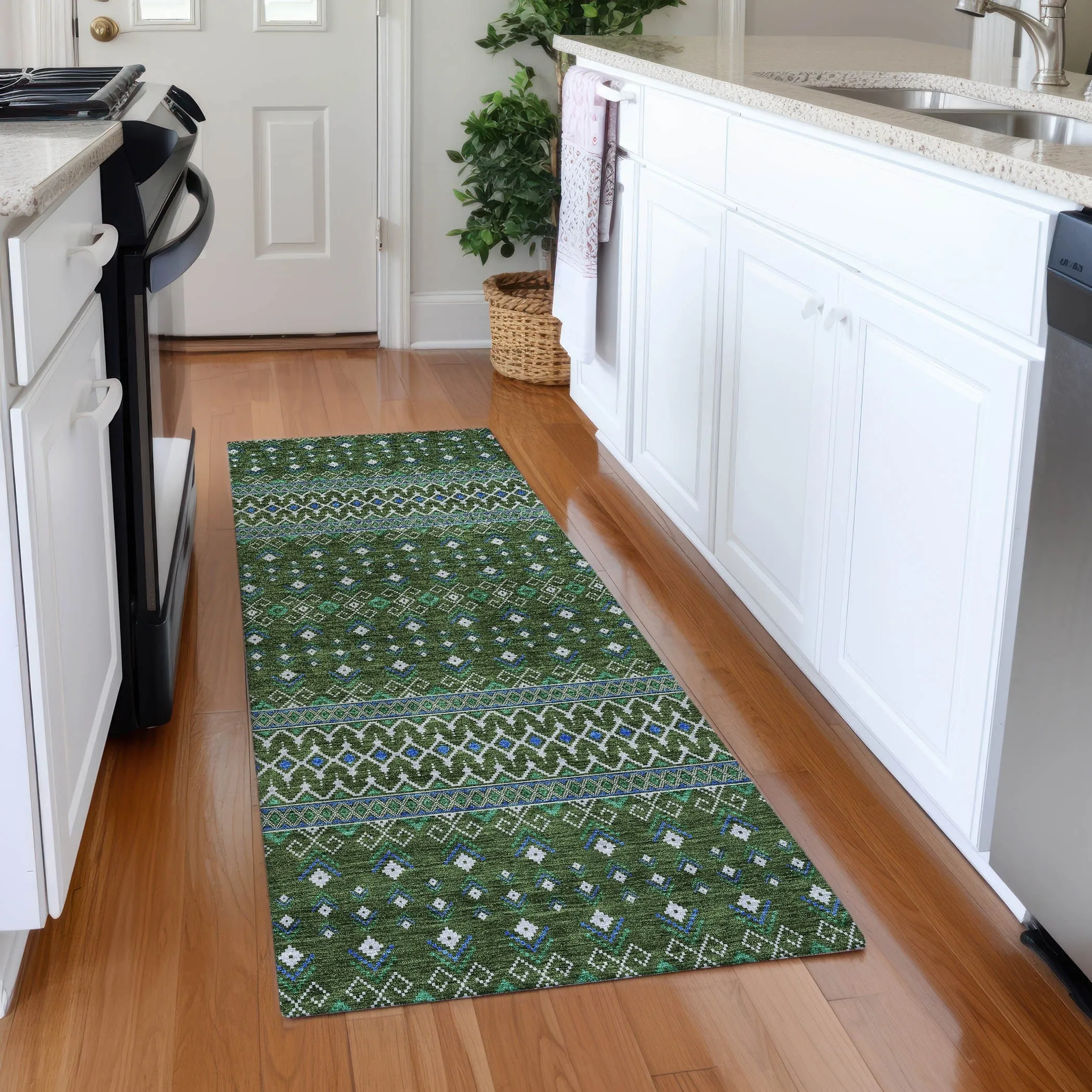 Machine Washable Indoor/ Outdoor Chantille Boho Morrocan Rug