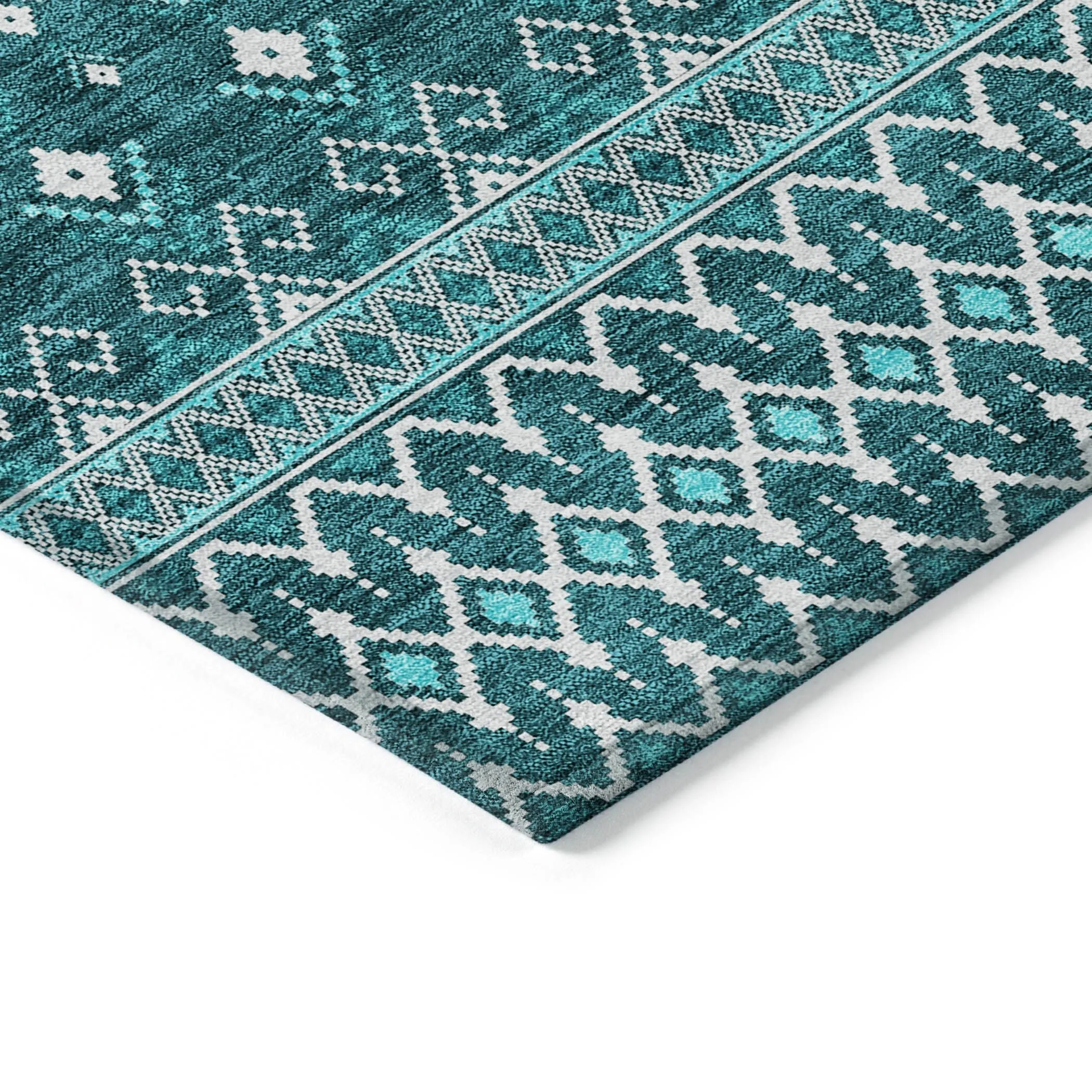Machine Washable Indoor/ Outdoor Chantille Boho Morrocan Rug