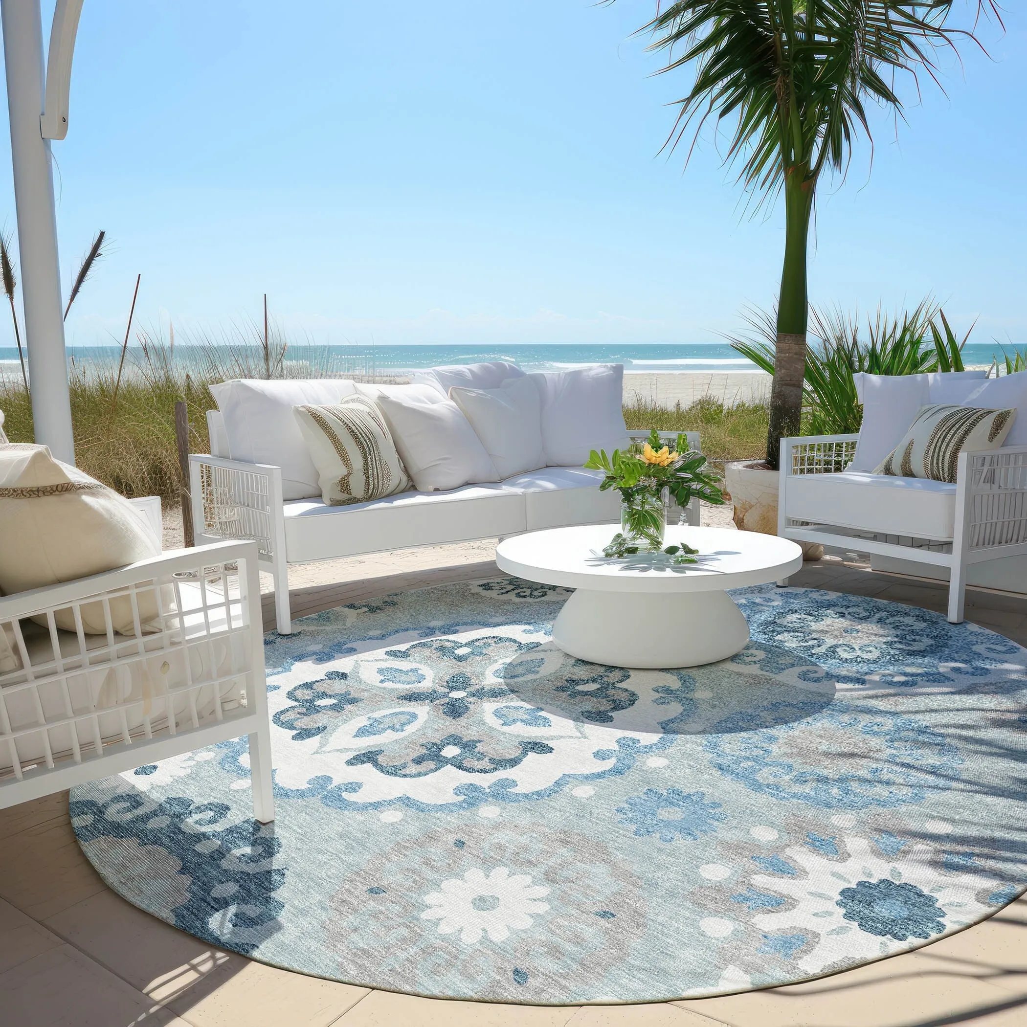 Machine Washable Indoor/ Outdoor Chantille Casual Medallion Rug