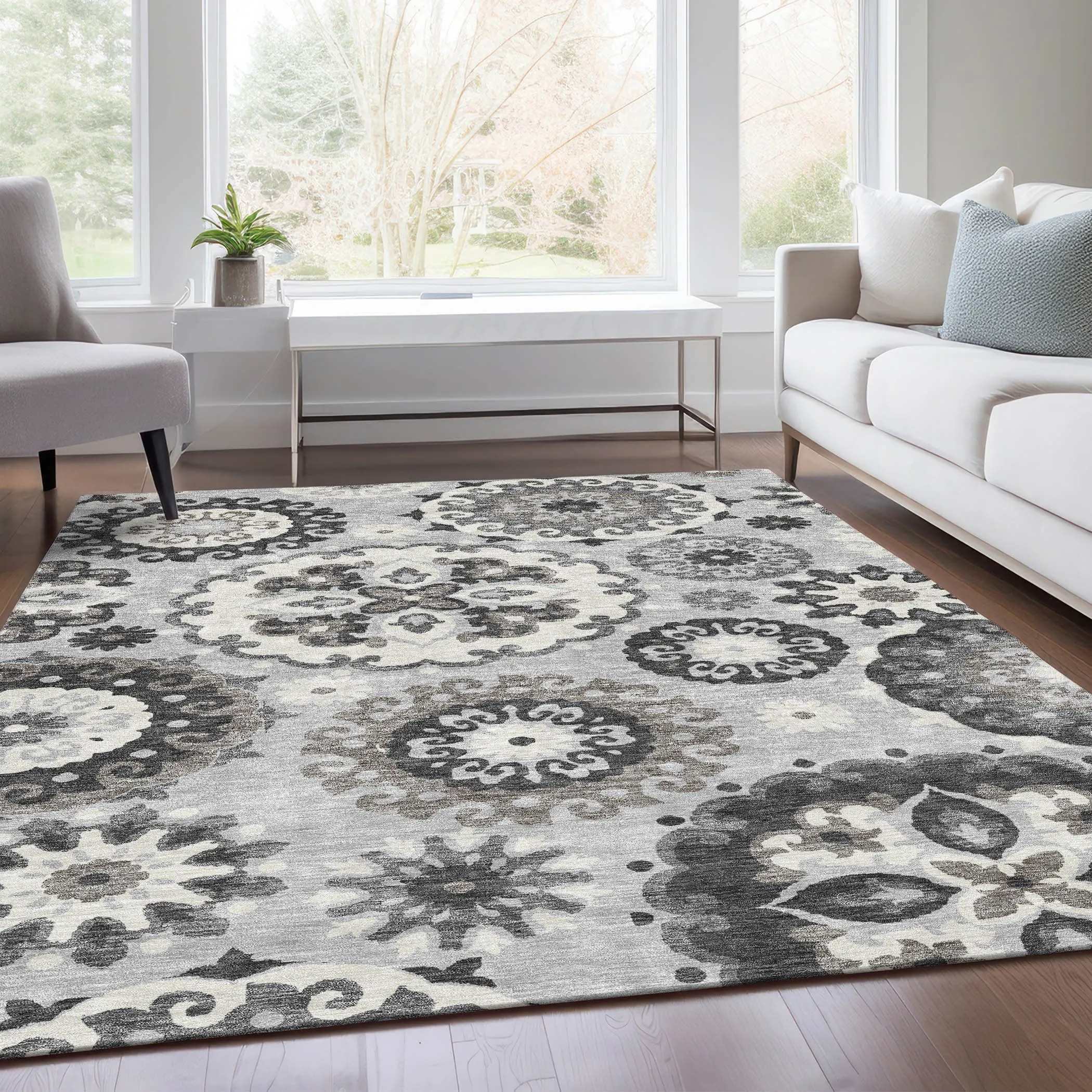 Machine Washable Indoor/ Outdoor Chantille Casual Medallion Rug