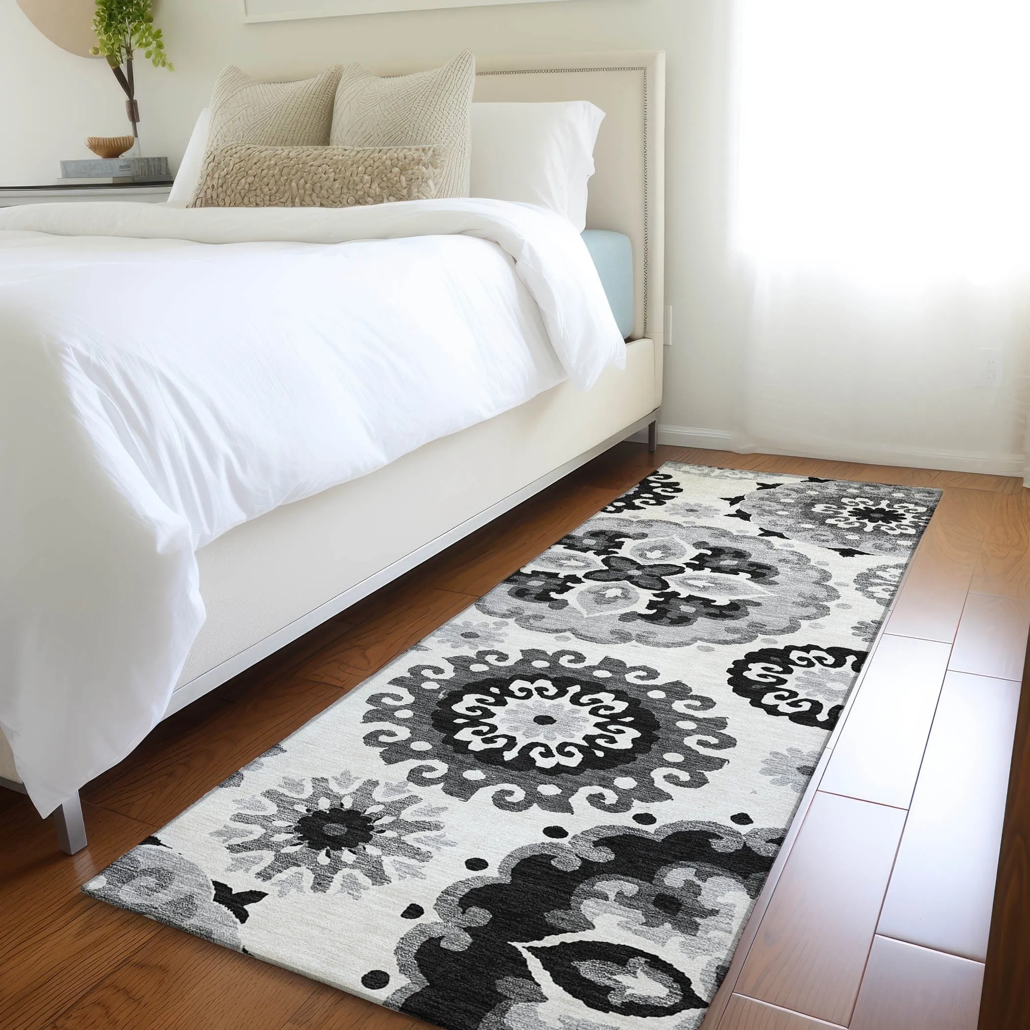 Machine Washable Indoor/ Outdoor Chantille Casual Medallion Rug