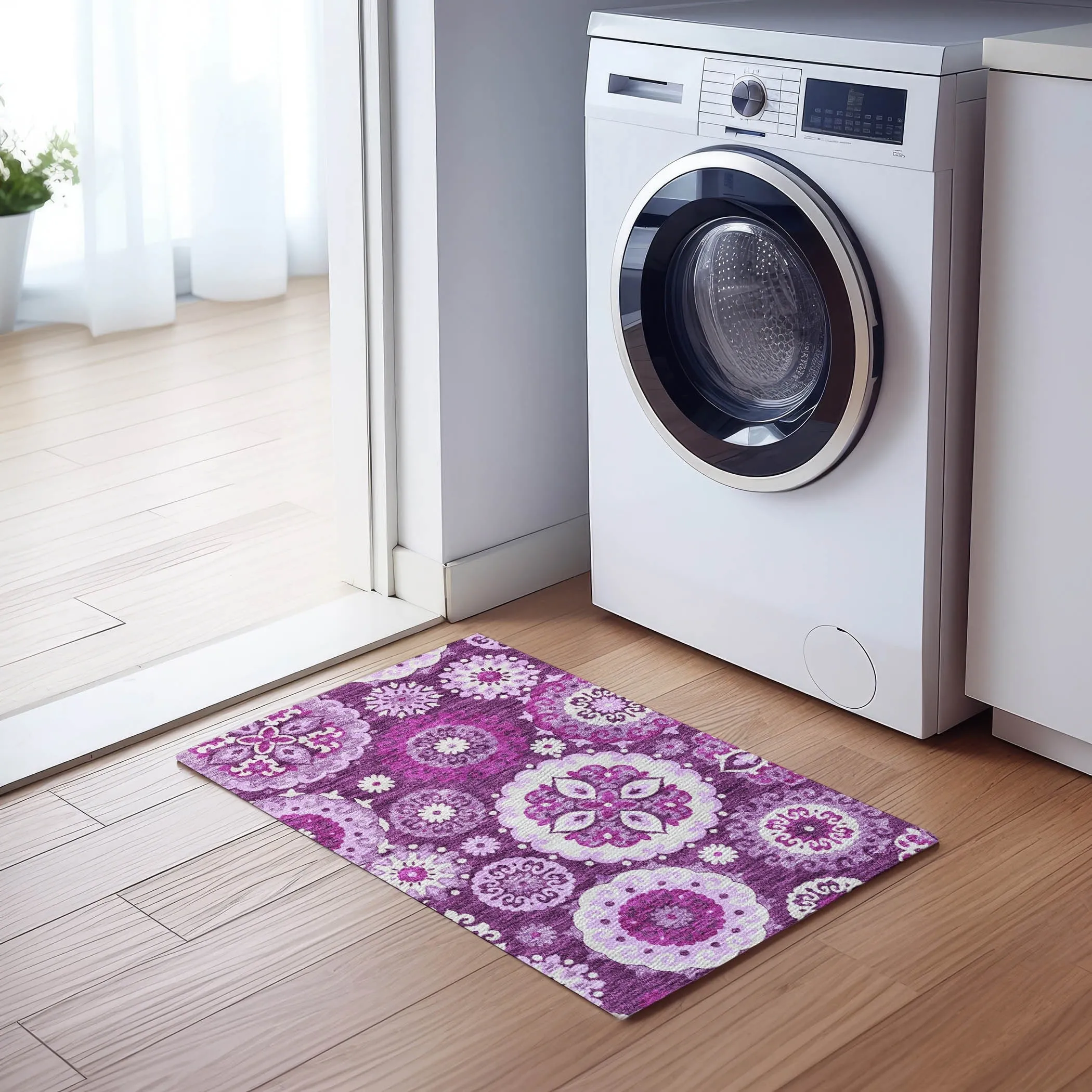 Machine Washable Indoor/ Outdoor Chantille Casual Medallion Rug