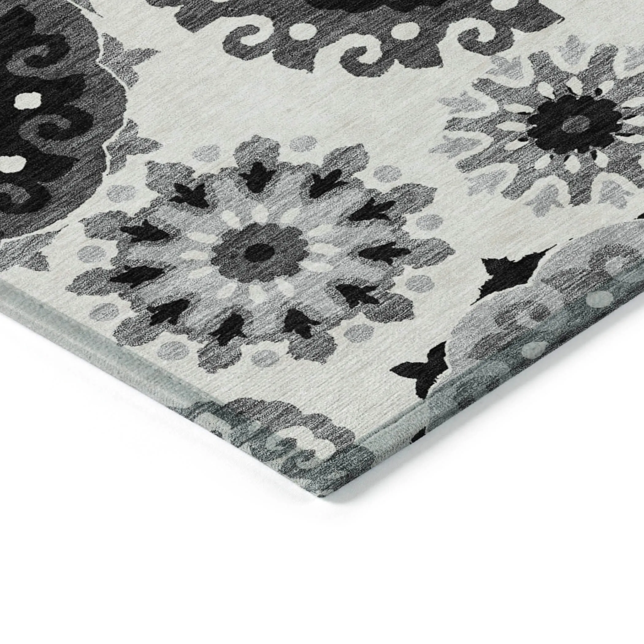 Machine Washable Indoor/ Outdoor Chantille Casual Medallion Rug