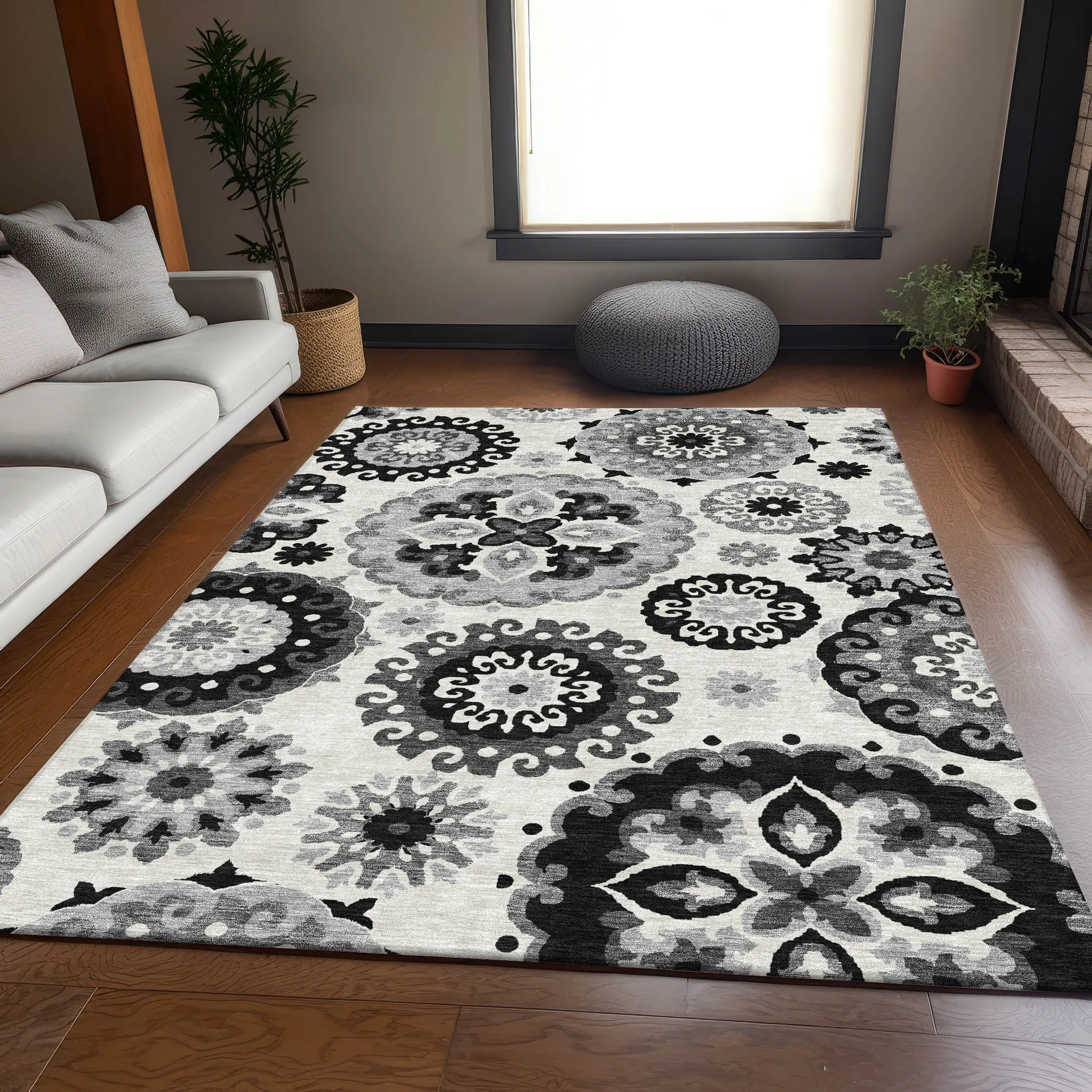 Machine Washable Indoor/ Outdoor Chantille Casual Medallion Rug
