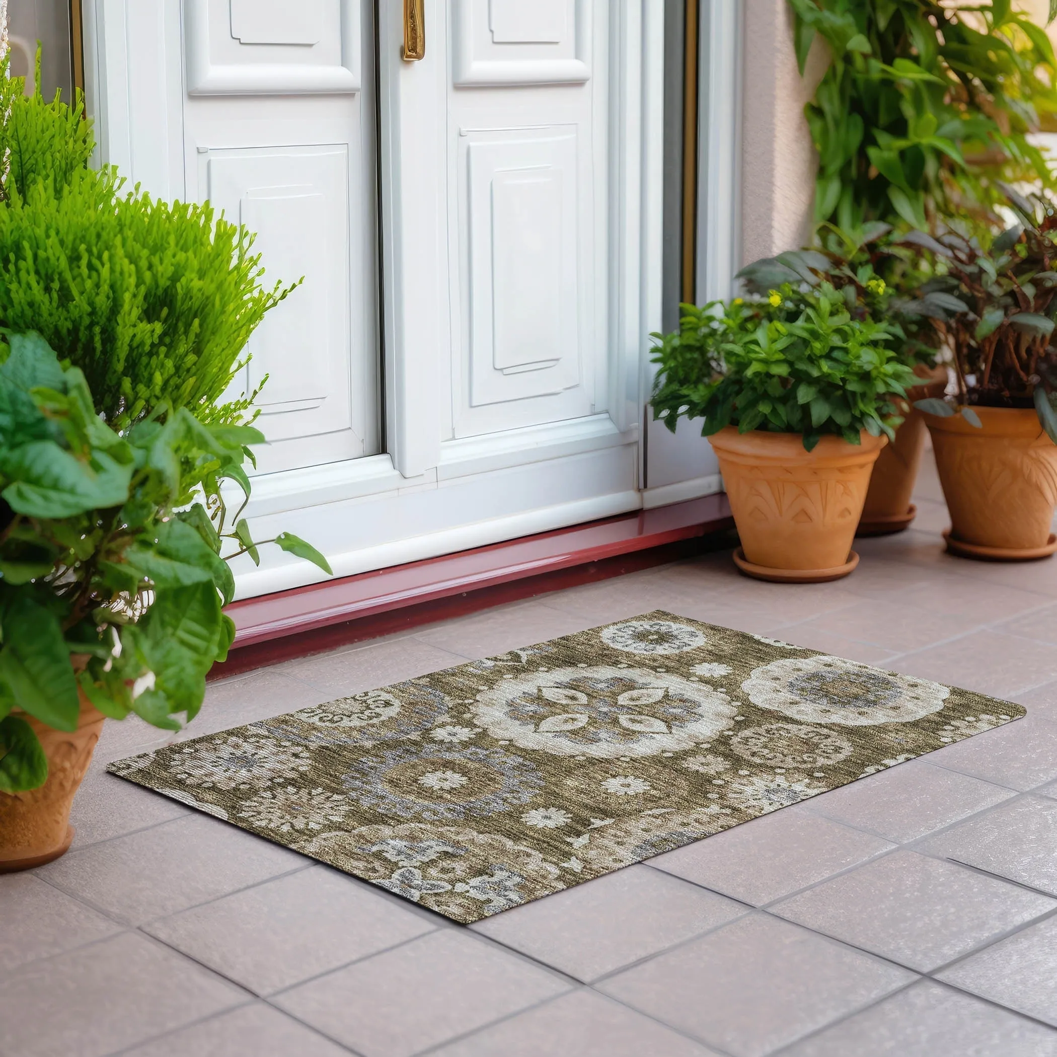 Machine Washable Indoor/ Outdoor Chantille Casual Medallion Rug