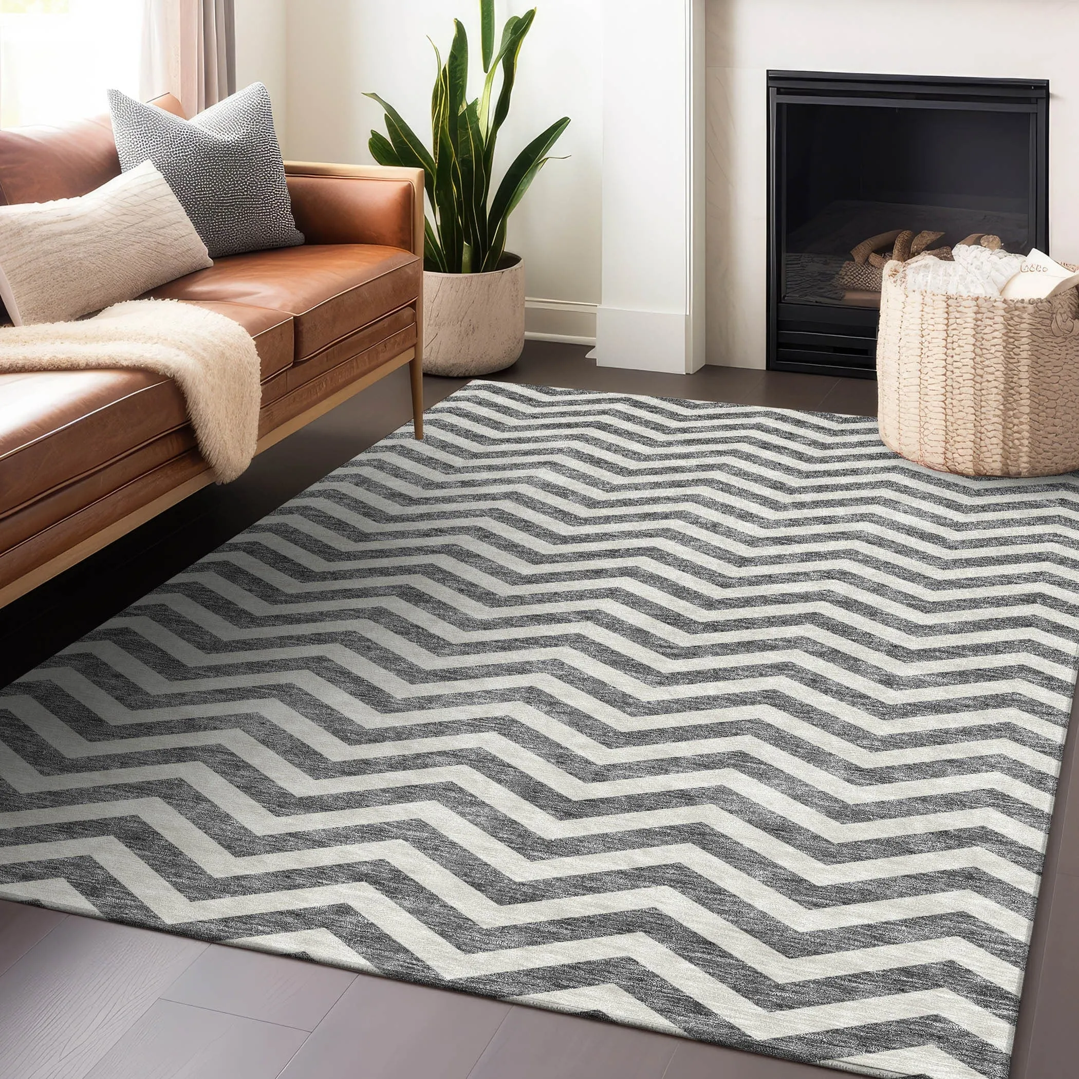 Machine Washable Indoor/ Outdoor Chantille Chevron Stripe Rug