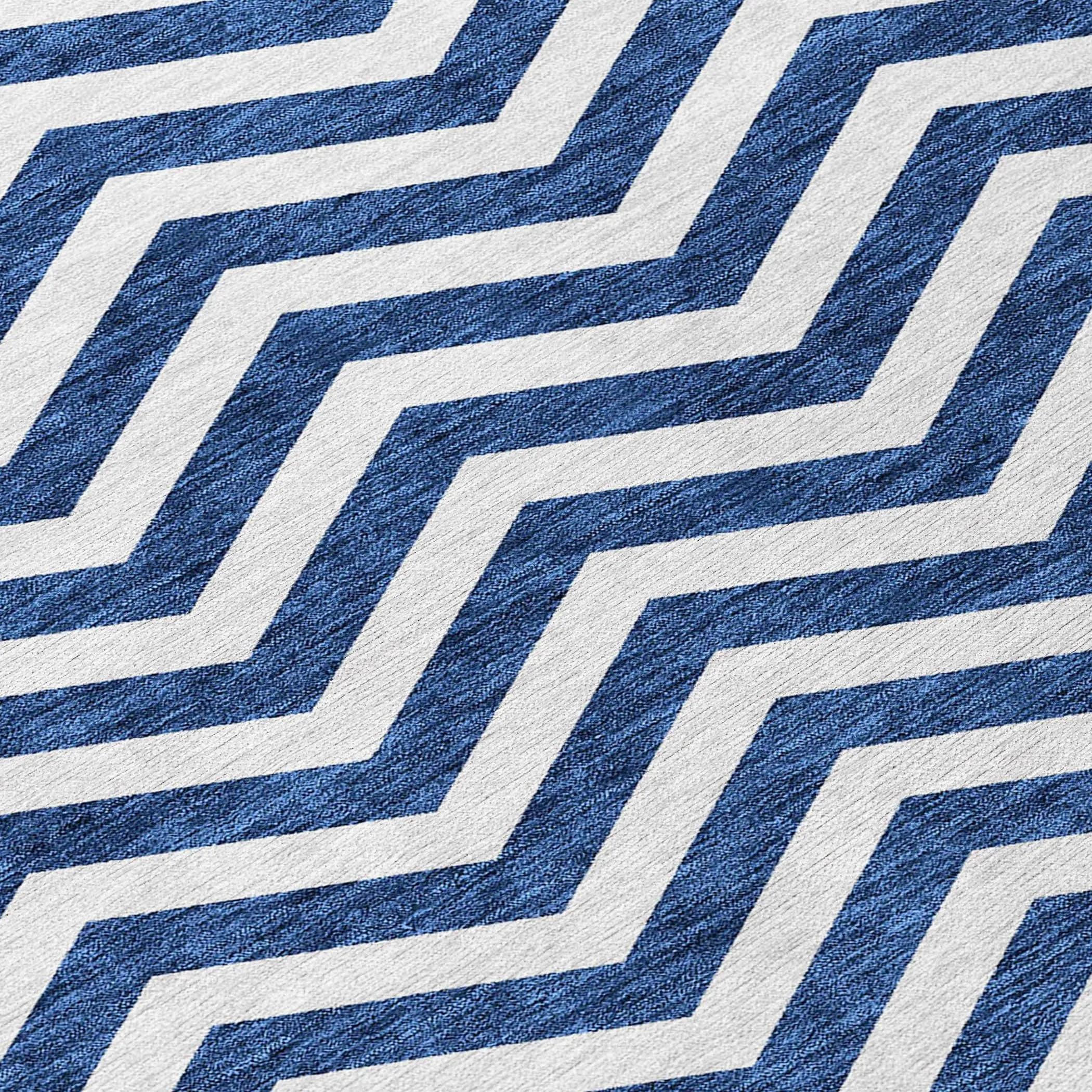 Machine Washable Indoor/ Outdoor Chantille Chevron Stripe Rug