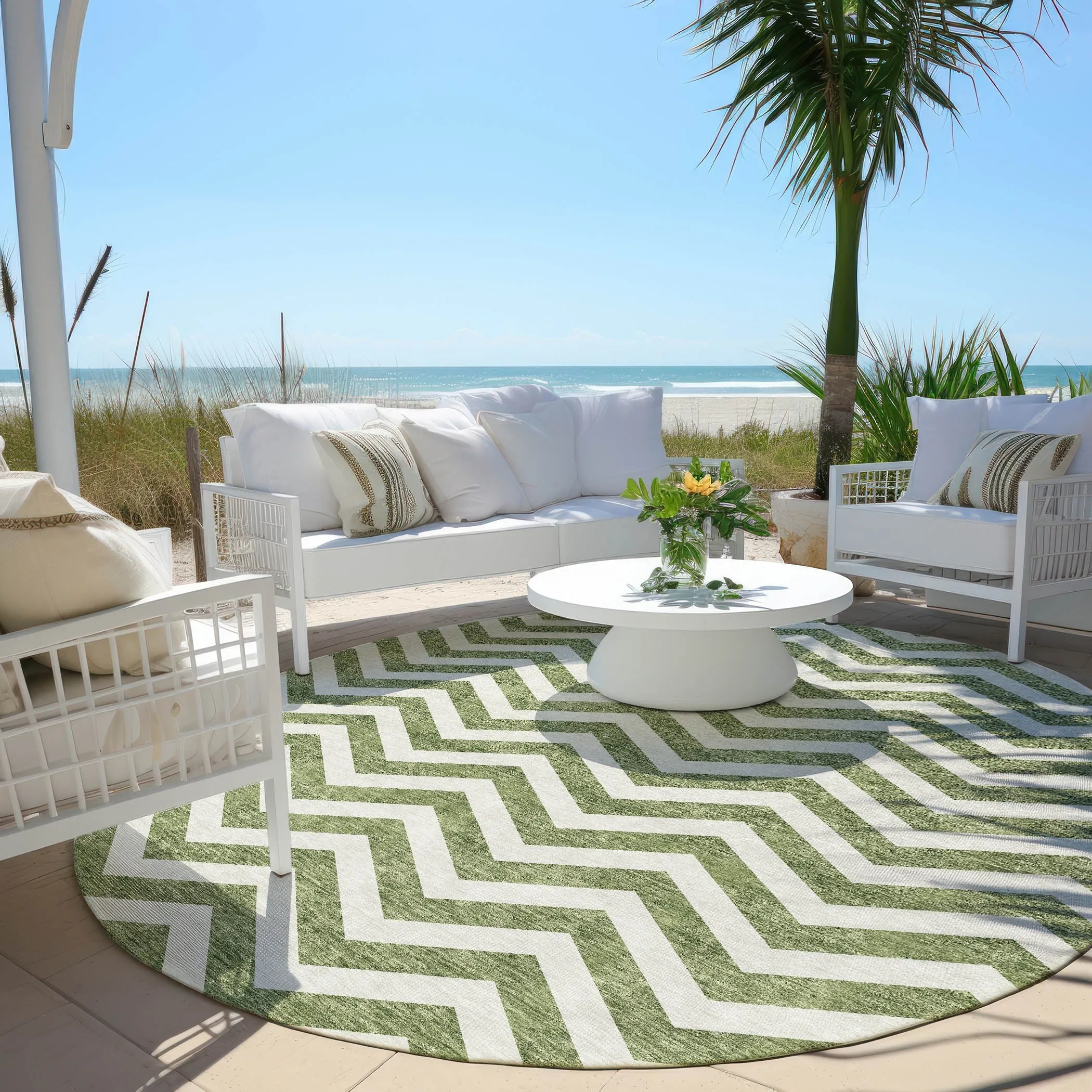 Machine Washable Indoor/ Outdoor Chantille Chevron Stripe Rug