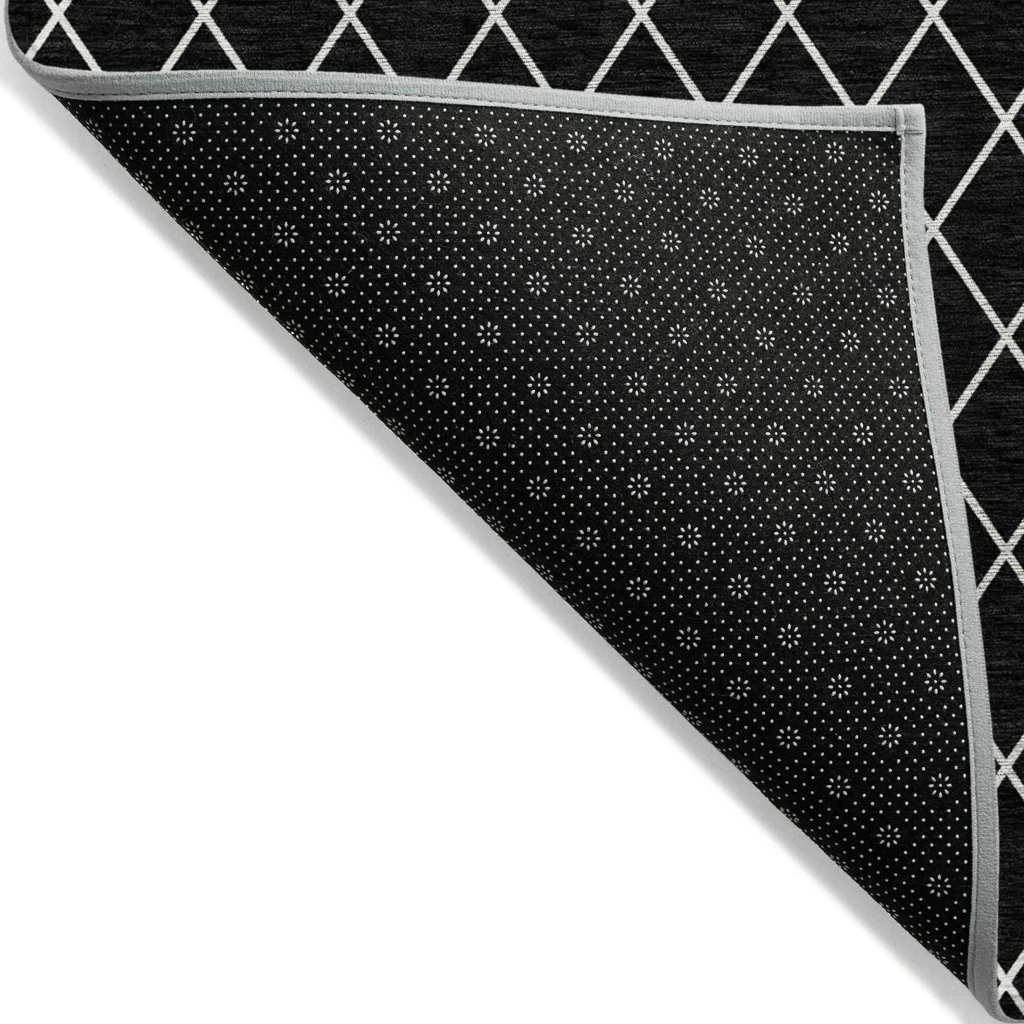 Machine Washable Indoor/ Outdoor Chantille Diamond Trellis Rug