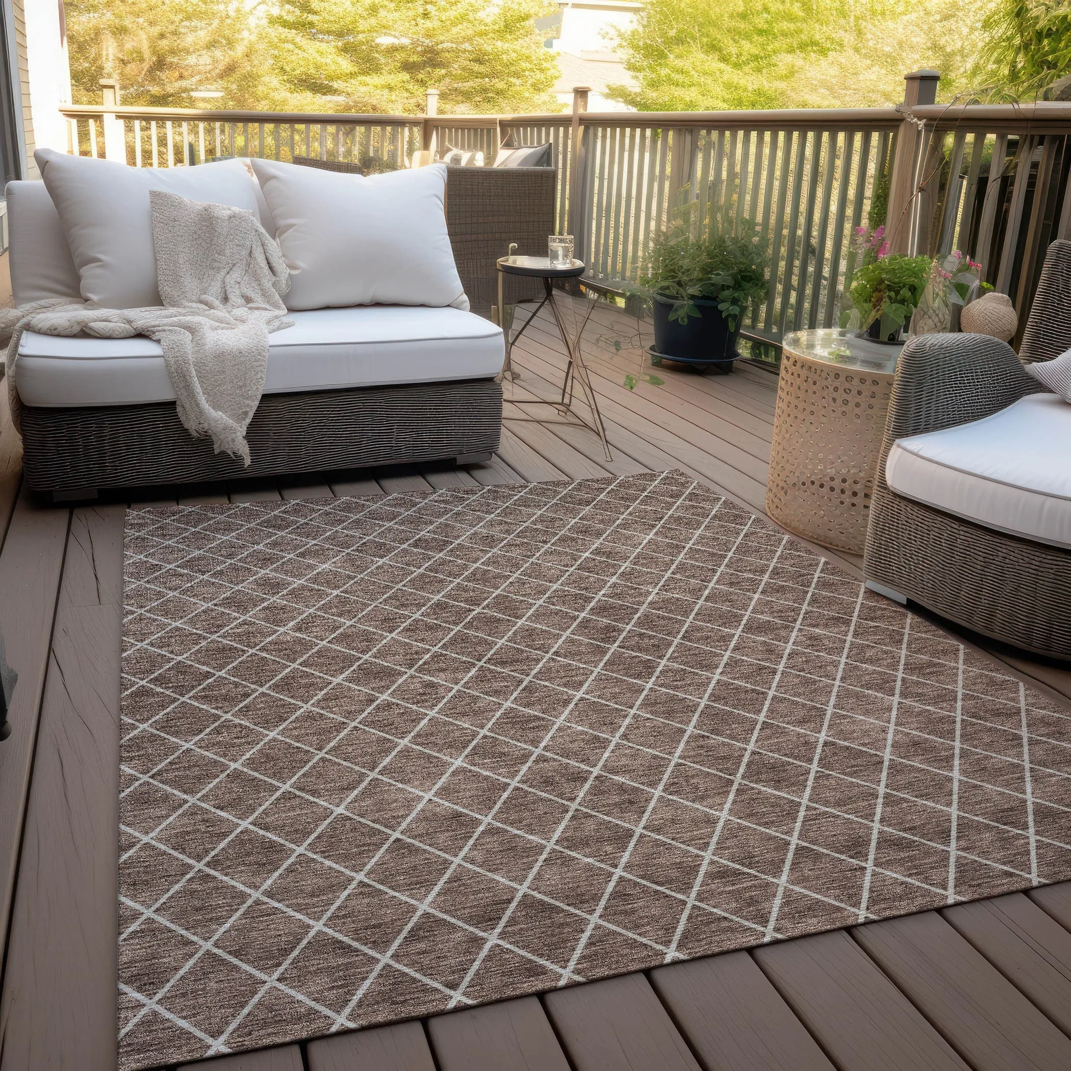 Machine Washable Indoor/ Outdoor Chantille Diamond Trellis Rug