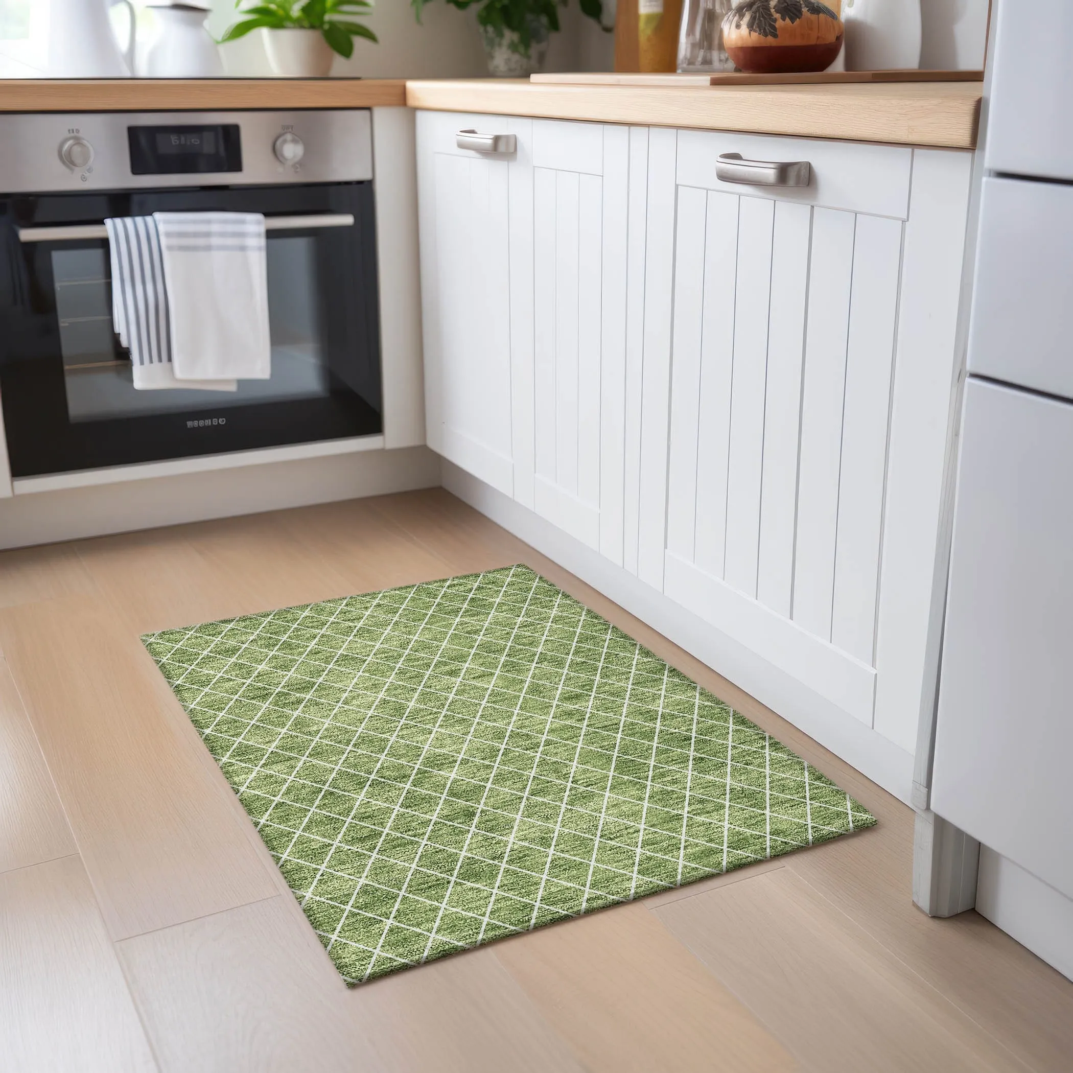 Machine Washable Indoor/ Outdoor Chantille Diamond Trellis Rug