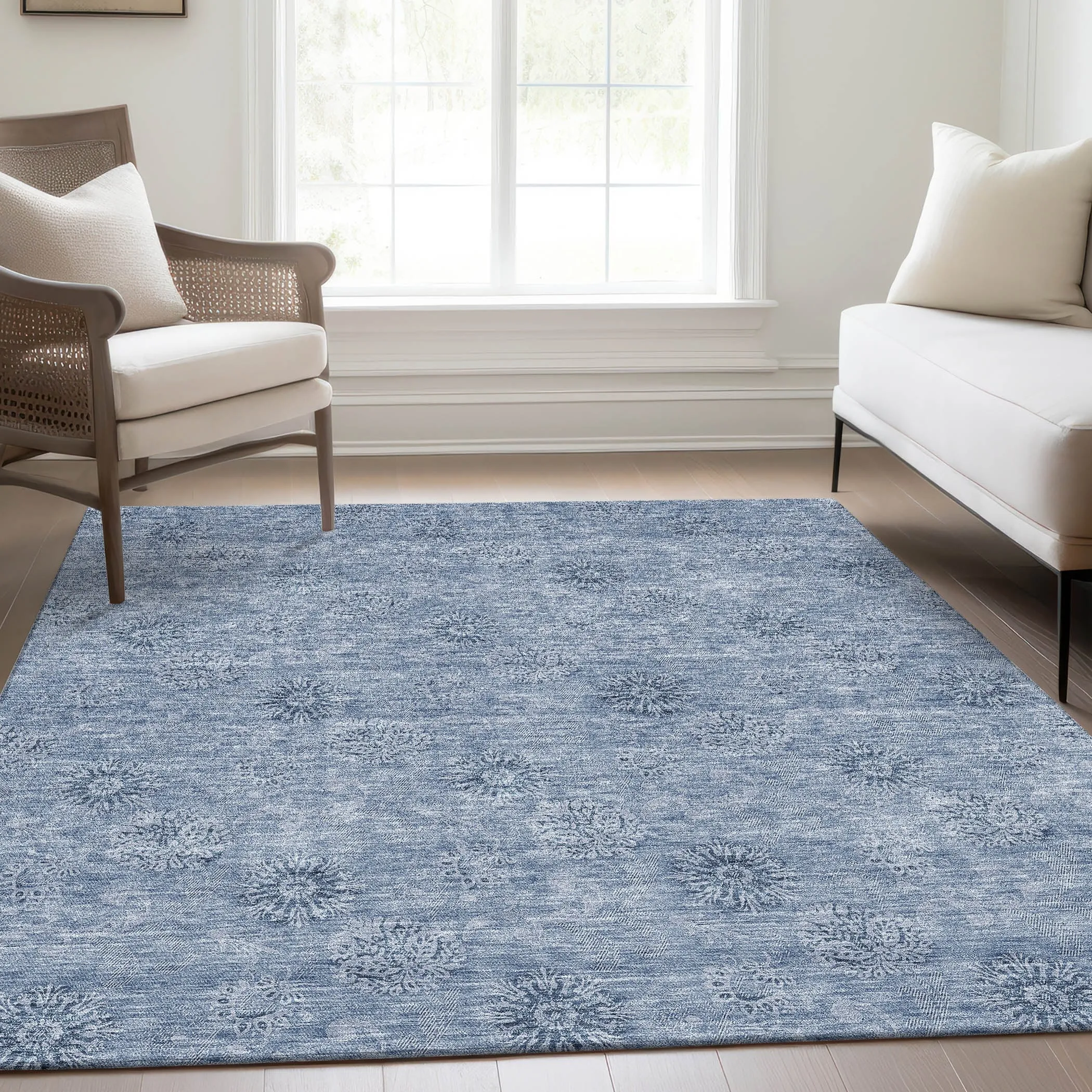 Machine Washable Indoor/ Outdoor Chantille Floral Burst Rug