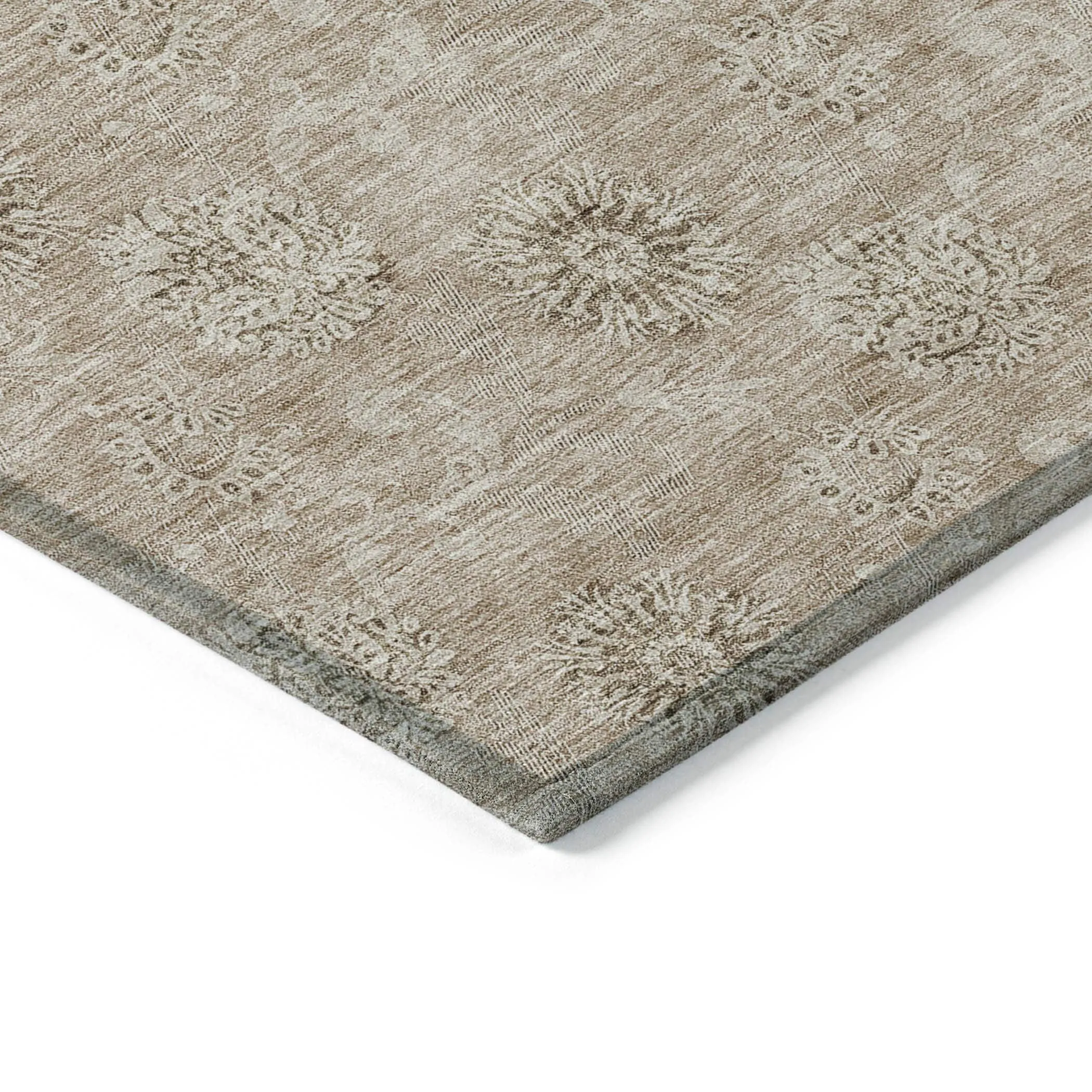 Machine Washable Indoor/ Outdoor Chantille Floral Burst Rug