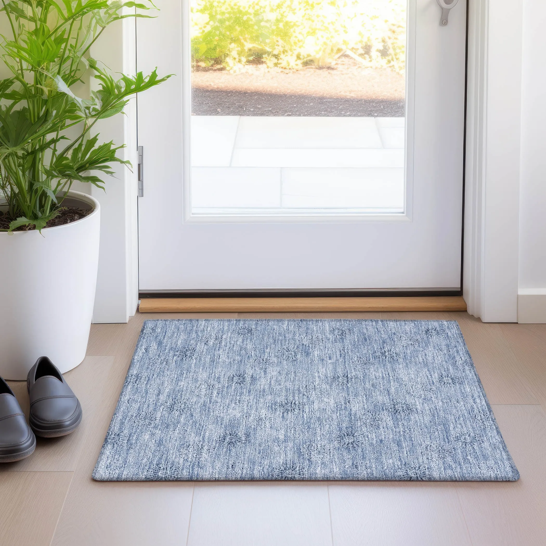 Machine Washable Indoor/ Outdoor Chantille Floral Burst Rug