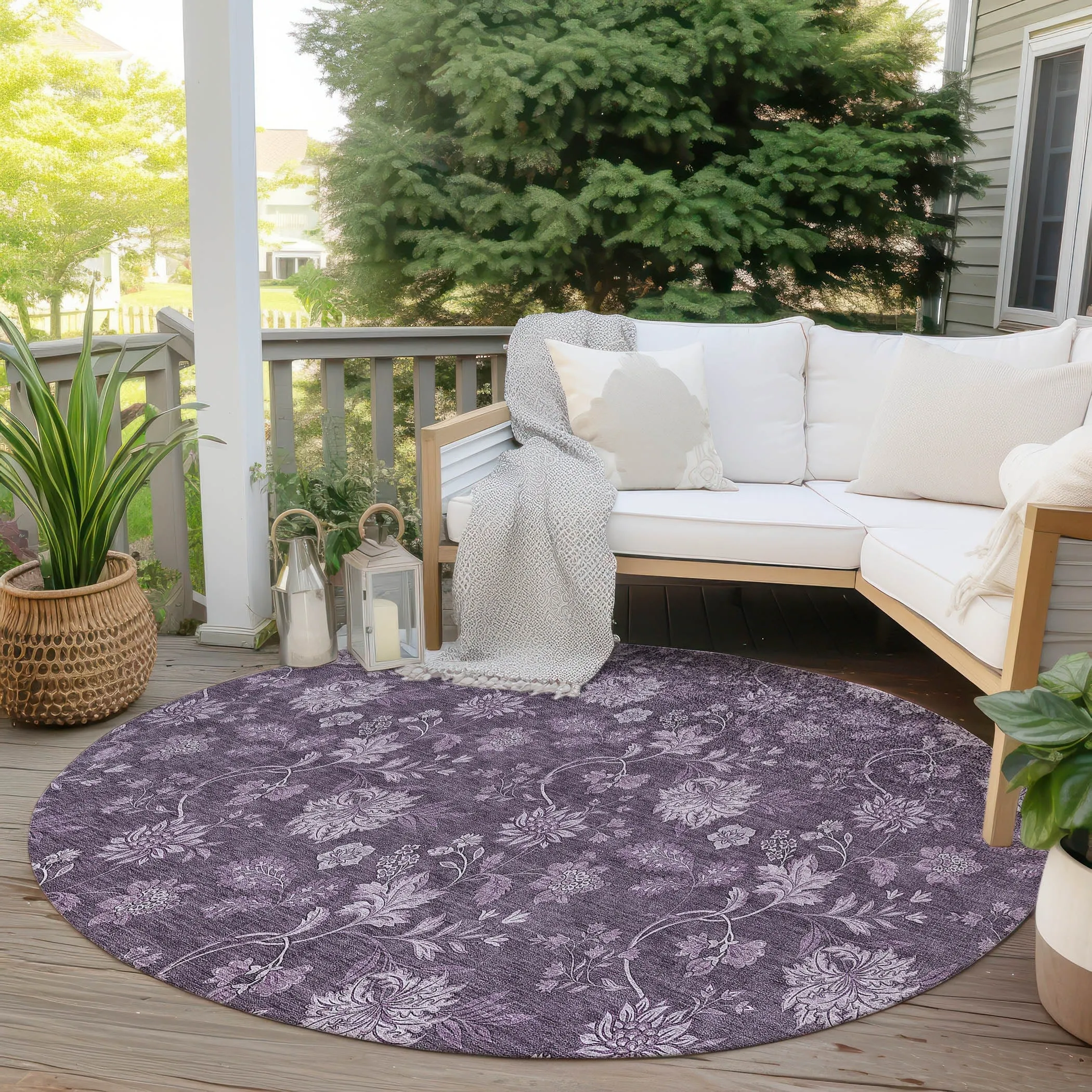 Machine Washable Indoor/ Outdoor Chantille Floral Farmhouse Rug