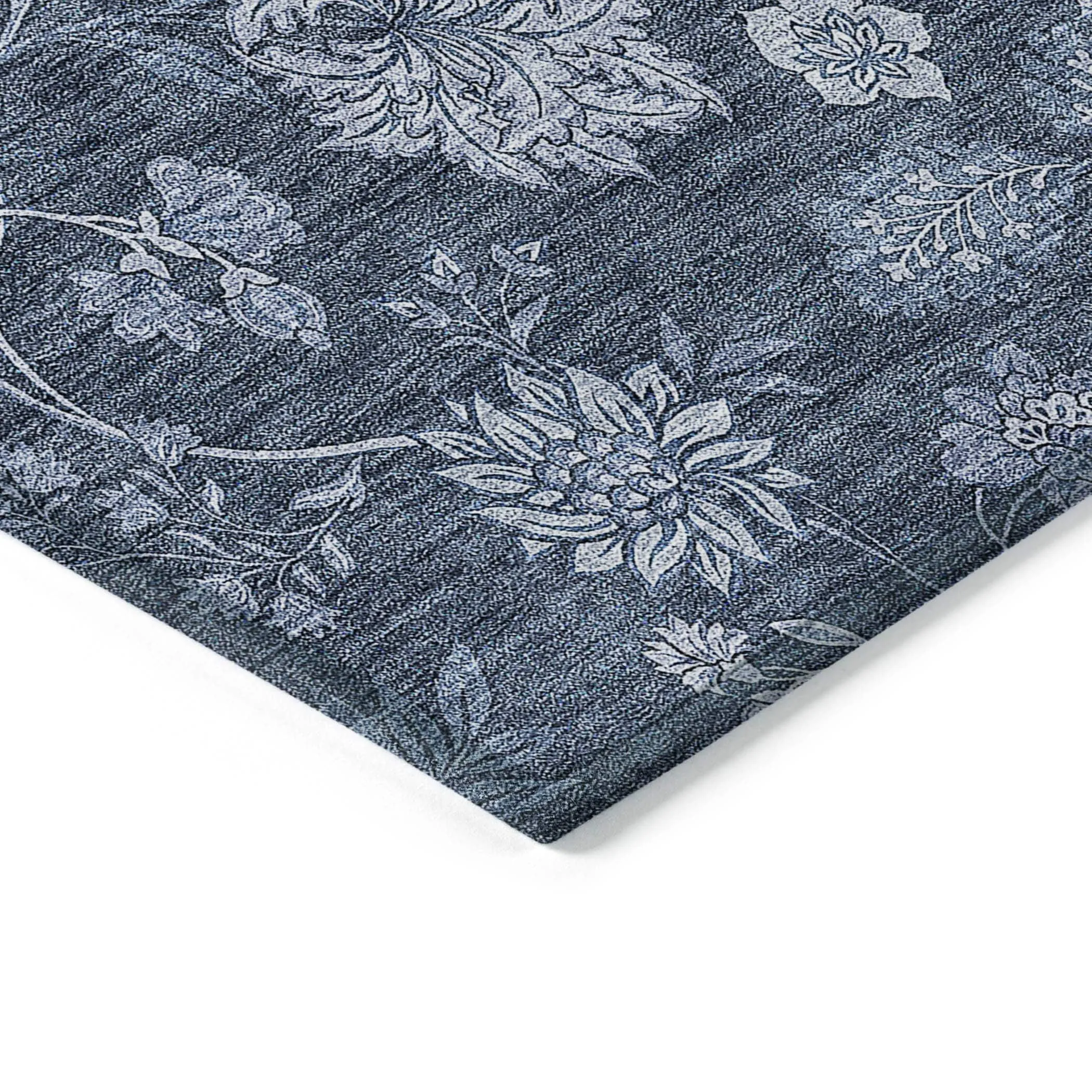 Machine Washable Indoor/ Outdoor Chantille Floral Farmhouse Rug