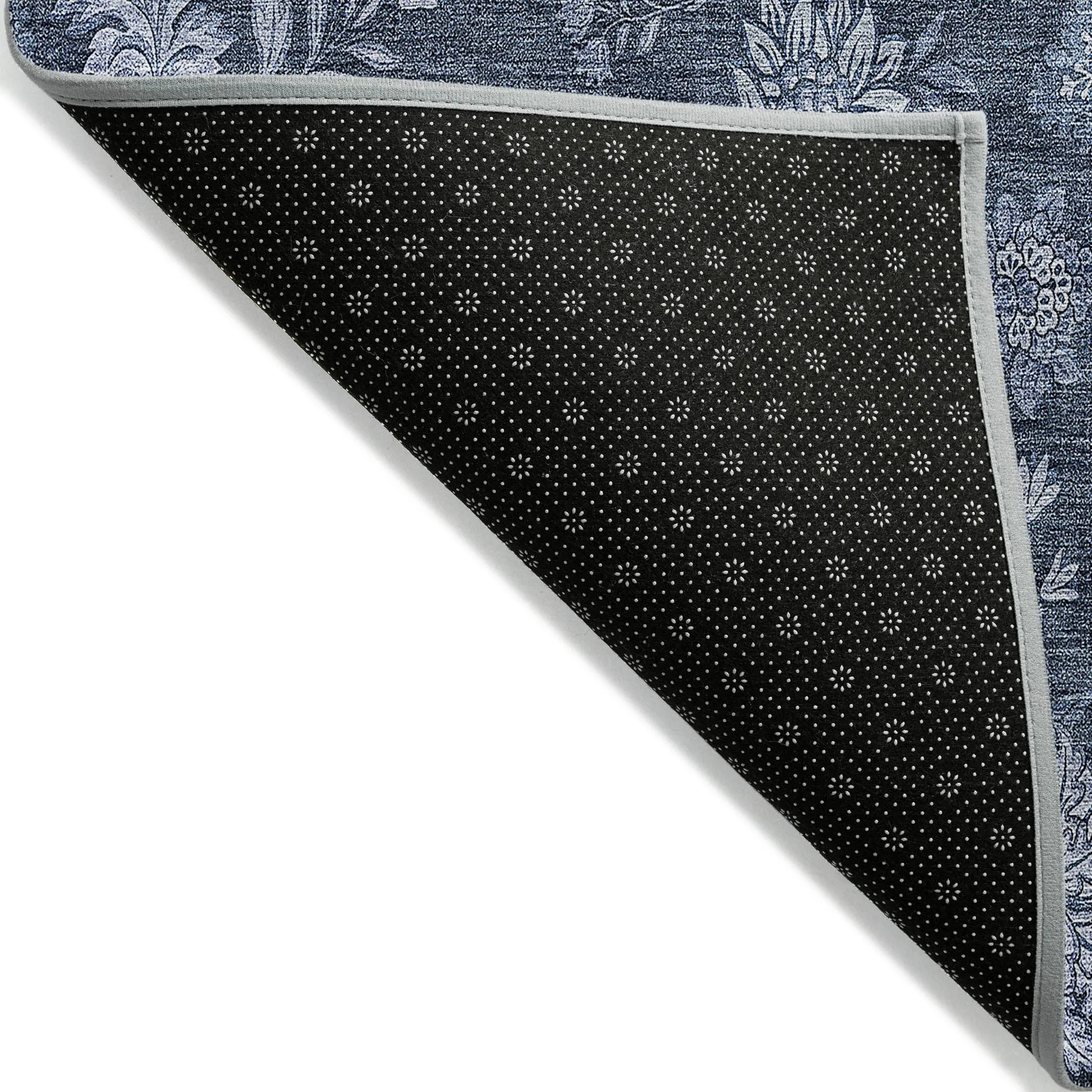 Machine Washable Indoor/ Outdoor Chantille Floral Farmhouse Rug