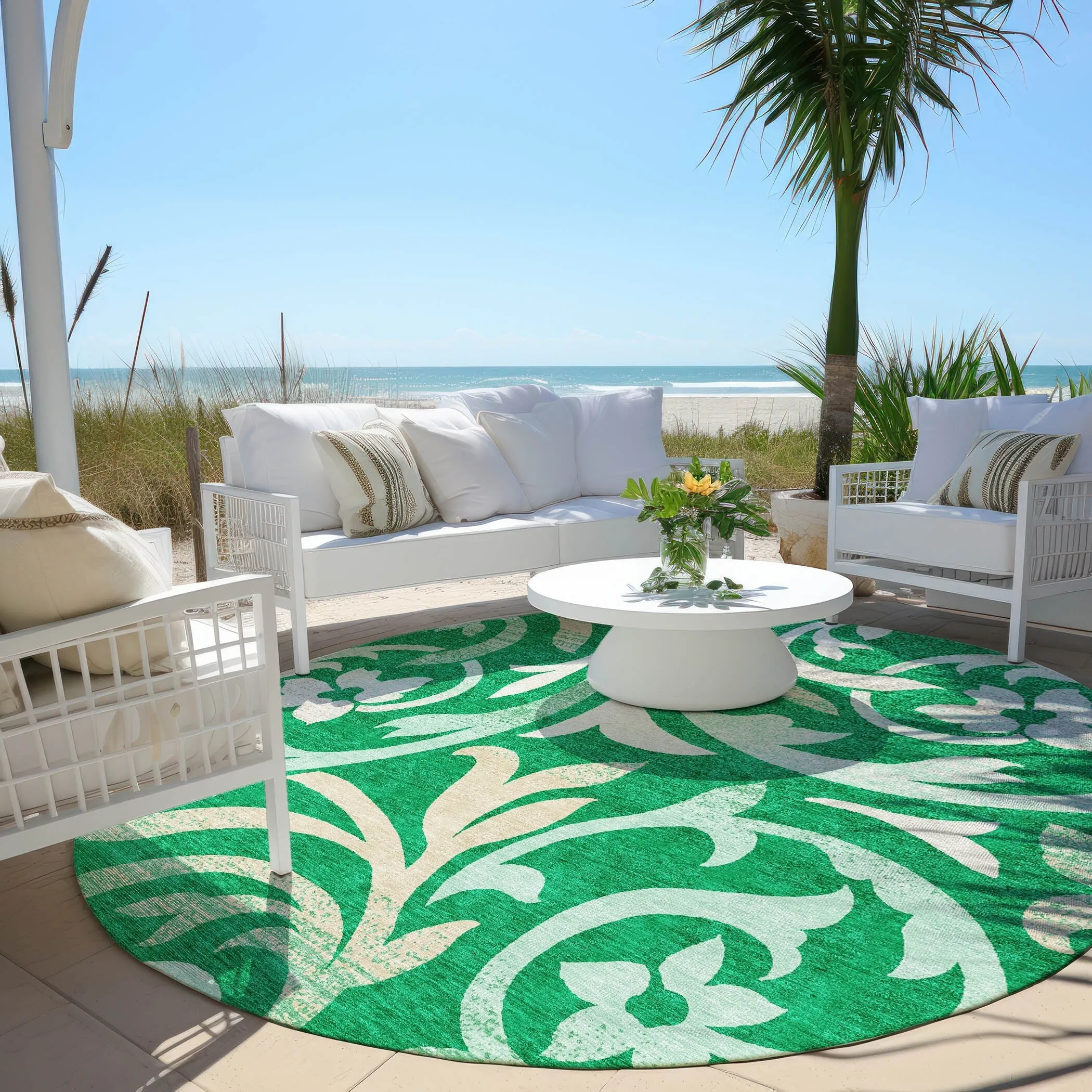 Machine Washable Indoor/ Outdoor Chantille Floral Scroll Rug