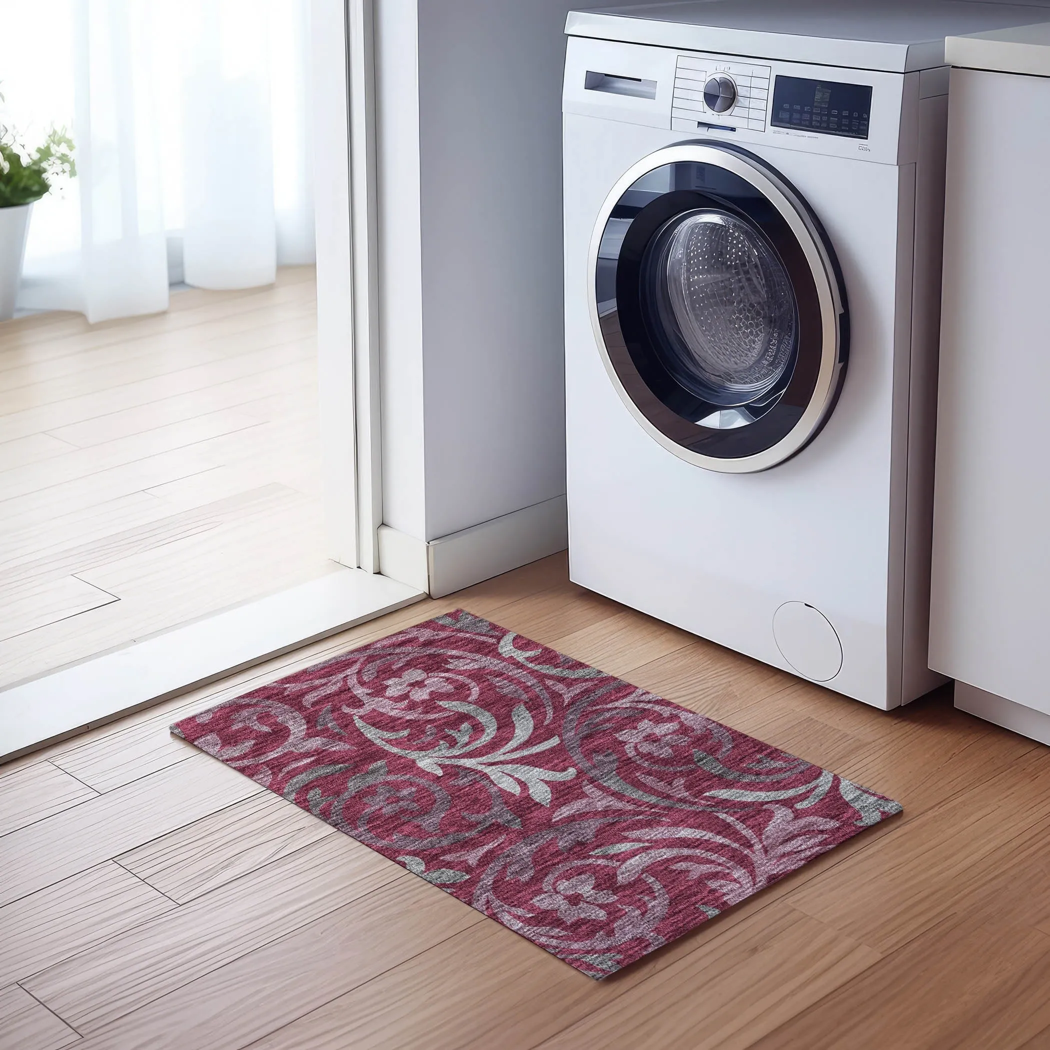 Machine Washable Indoor/ Outdoor Chantille Floral Scroll Rug