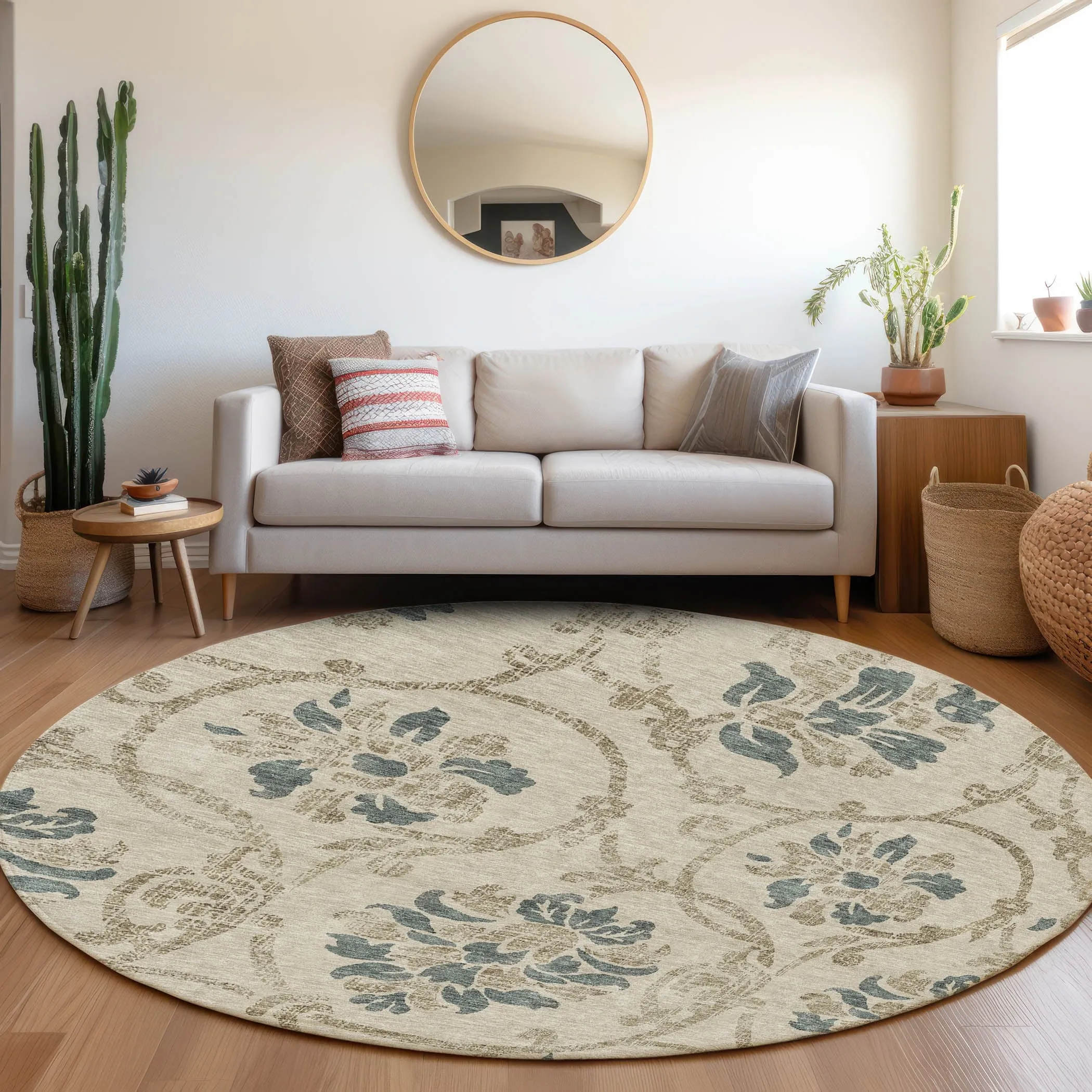 Machine Washable Indoor/ Outdoor Chantille Floral Scroll Rug