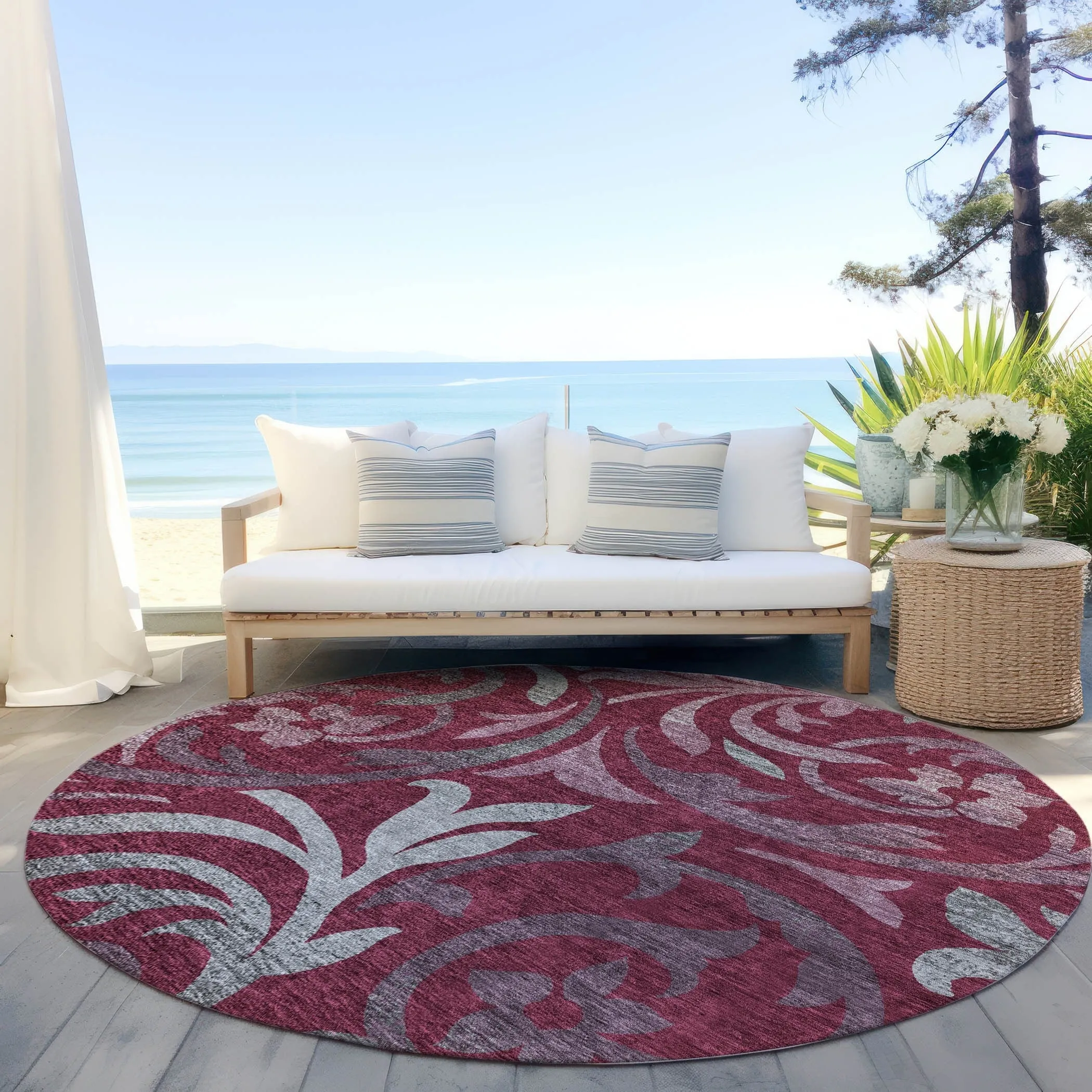 Machine Washable Indoor/ Outdoor Chantille Floral Scroll Rug