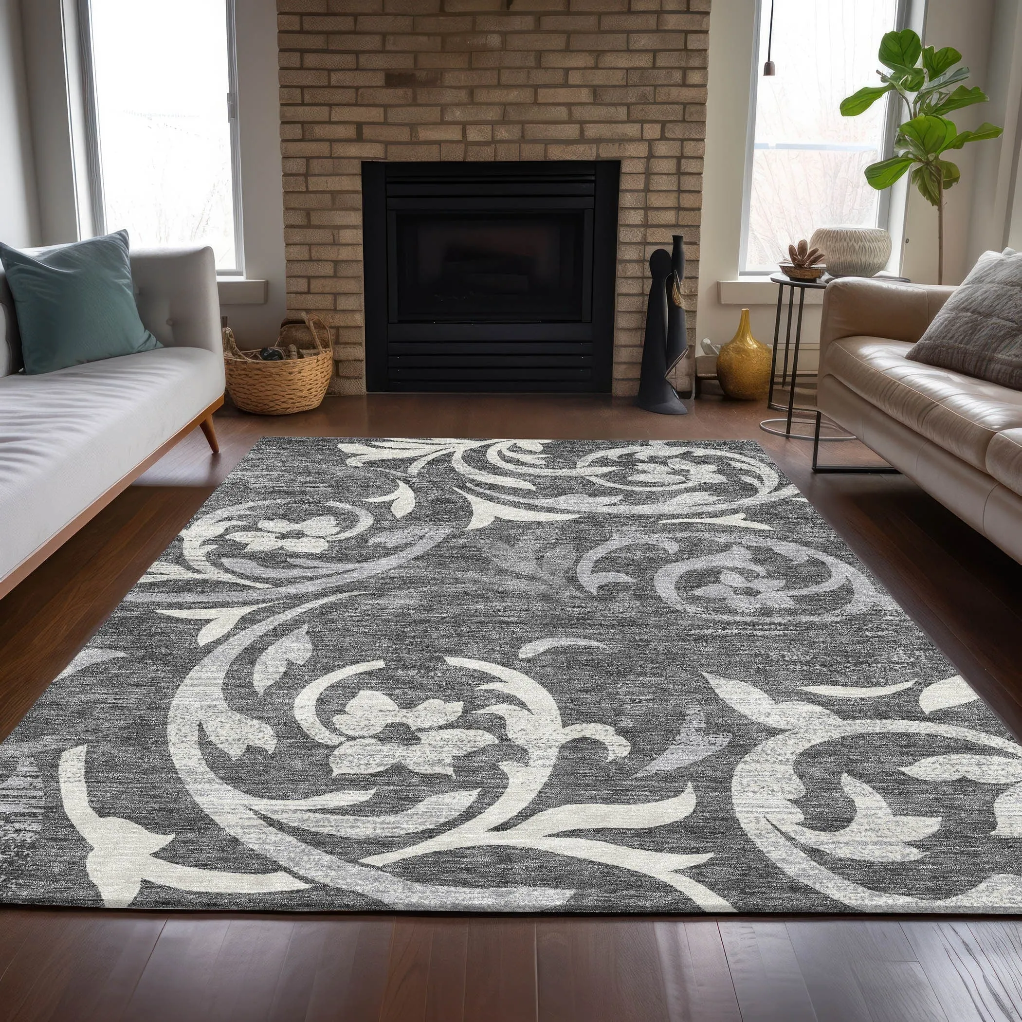 Machine Washable Indoor/ Outdoor Chantille Floral Scroll Rug