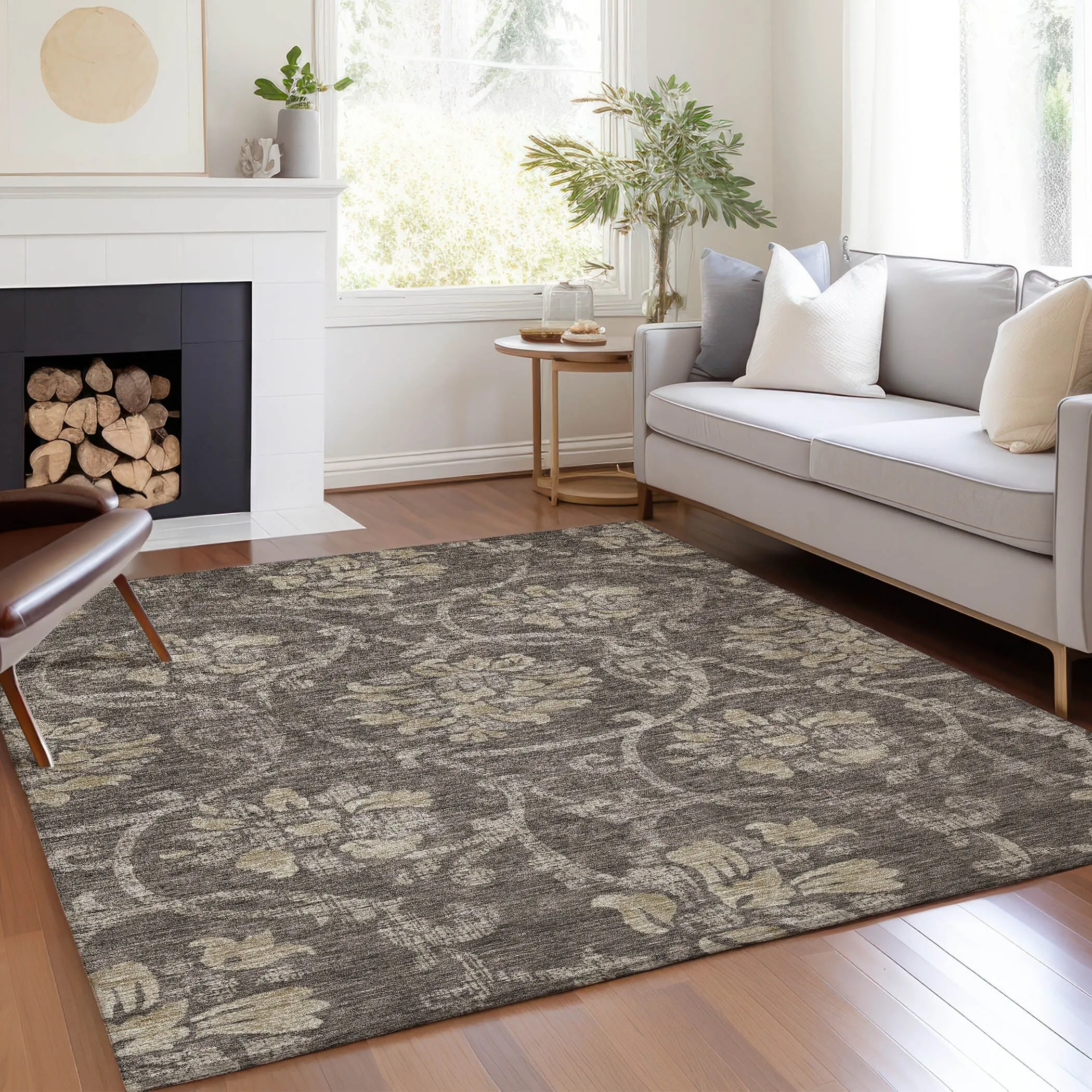 Machine Washable Indoor/ Outdoor Chantille Floral Scroll Rug
