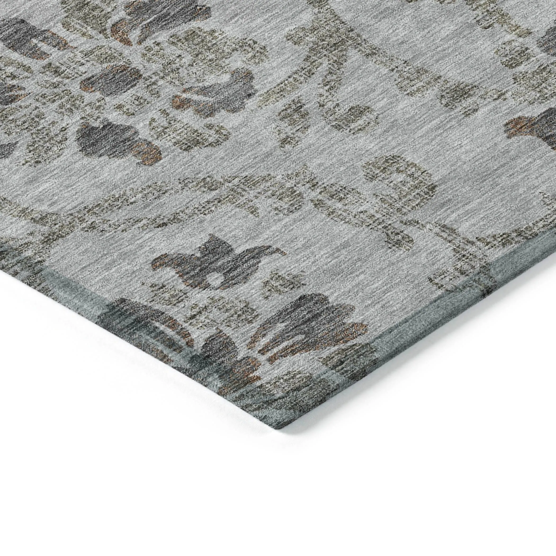 Machine Washable Indoor/ Outdoor Chantille Floral Scroll Rug