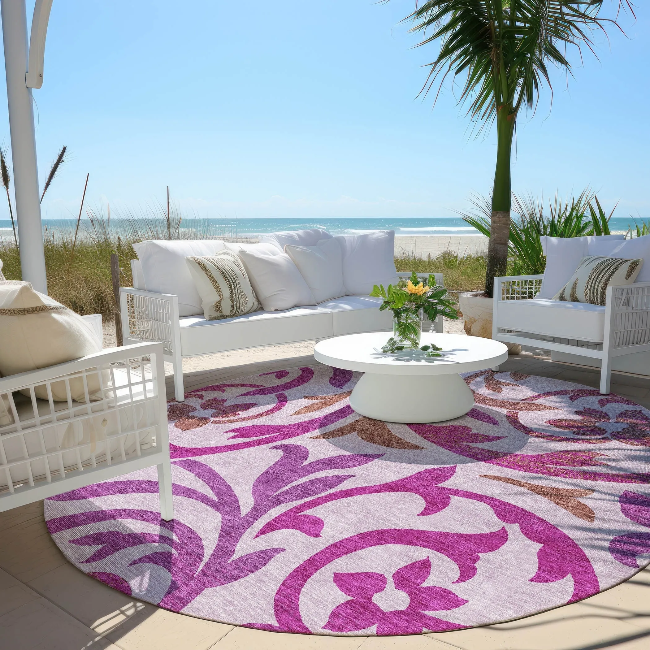 Machine Washable Indoor/ Outdoor Chantille Floral Scroll Rug