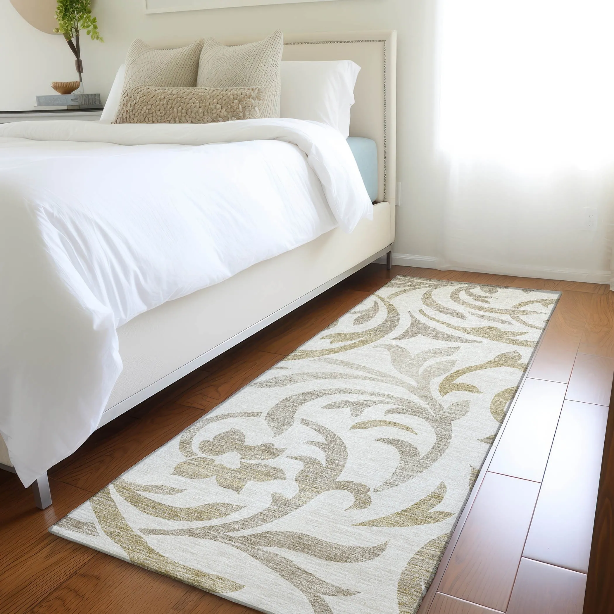 Machine Washable Indoor/ Outdoor Chantille Floral Scroll Rug
