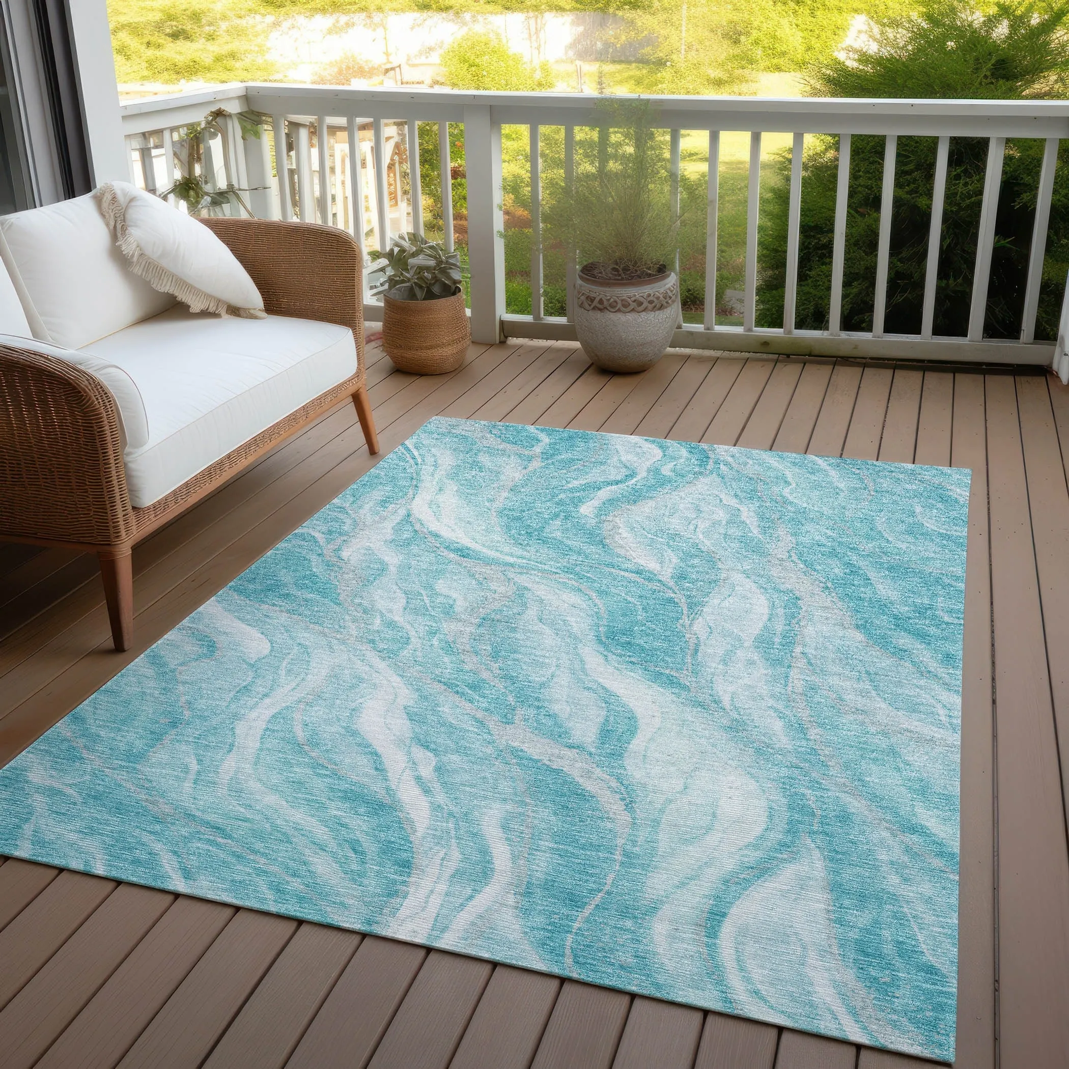 Machine Washable Indoor/ Outdoor Chantille Moden Waves Rug