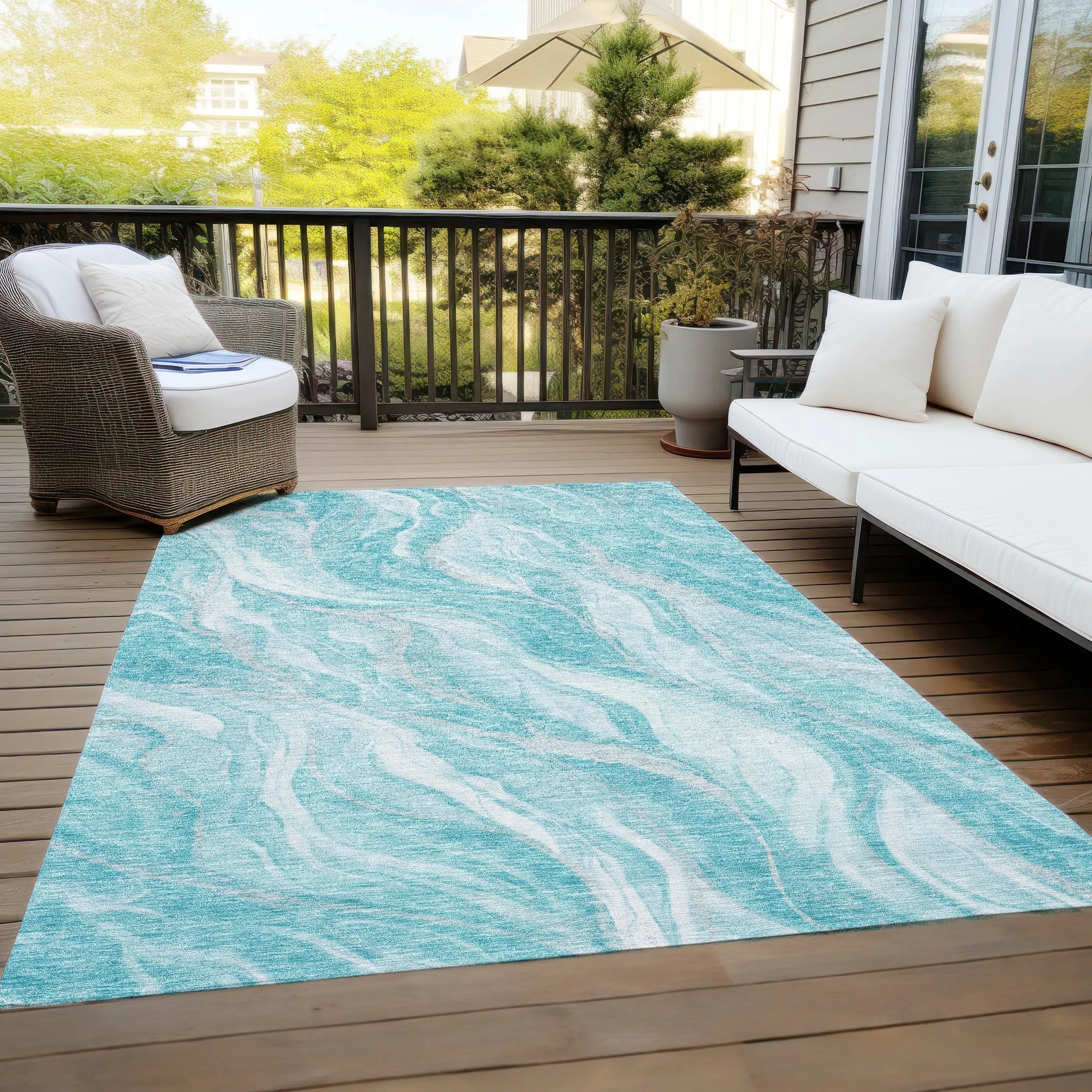 Machine Washable Indoor/ Outdoor Chantille Moden Waves Rug
