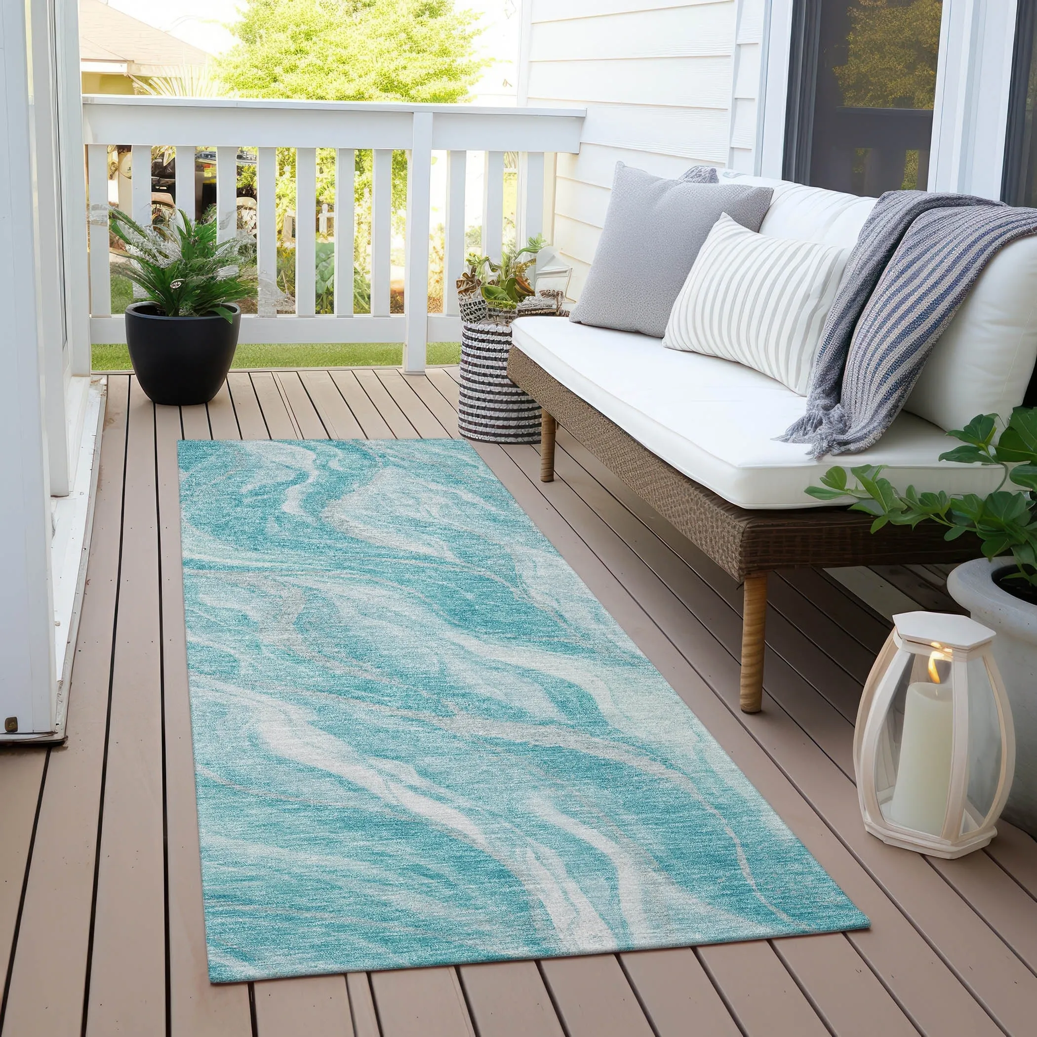 Machine Washable Indoor/ Outdoor Chantille Moden Waves Rug