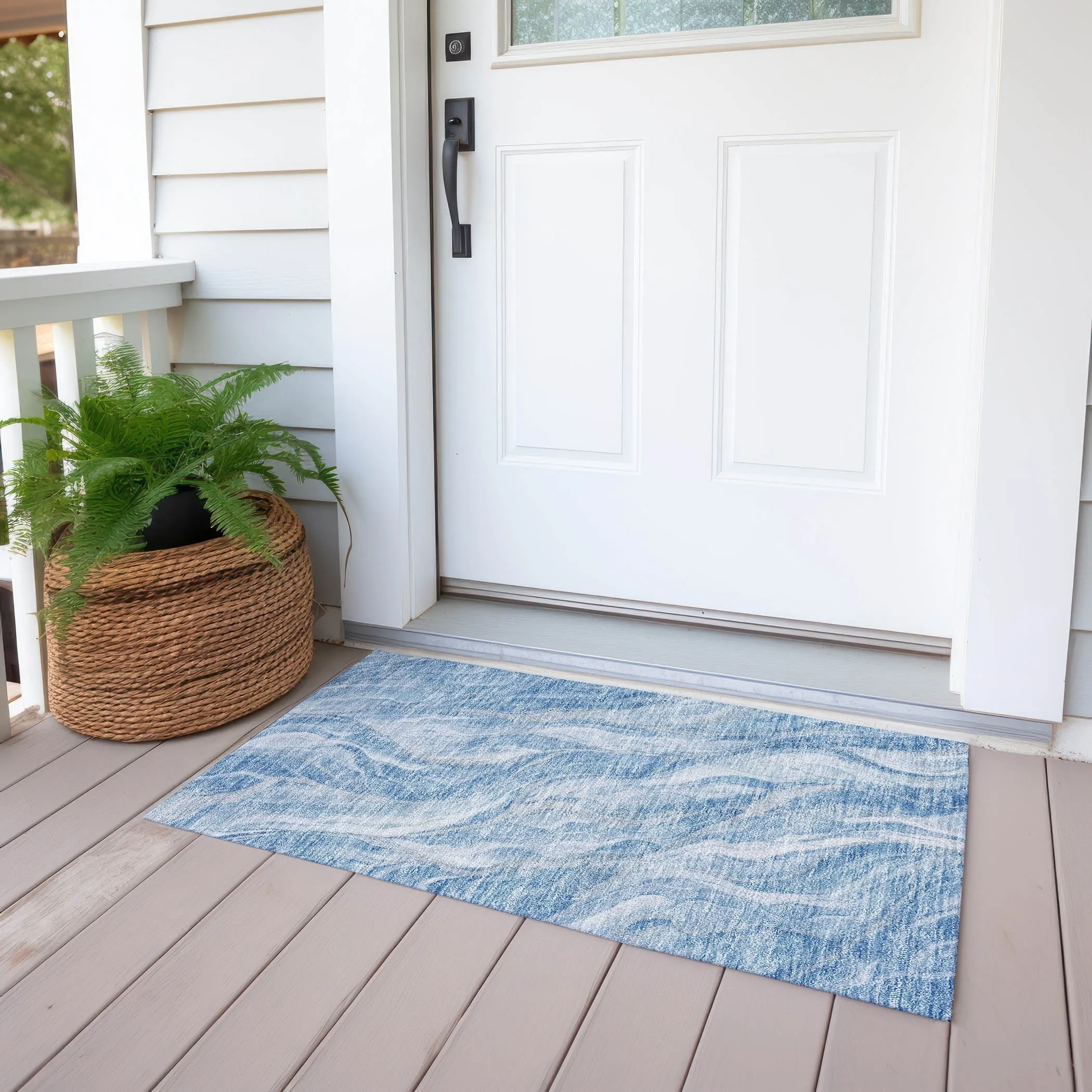 Machine Washable Indoor/ Outdoor Chantille Moden Waves Rug