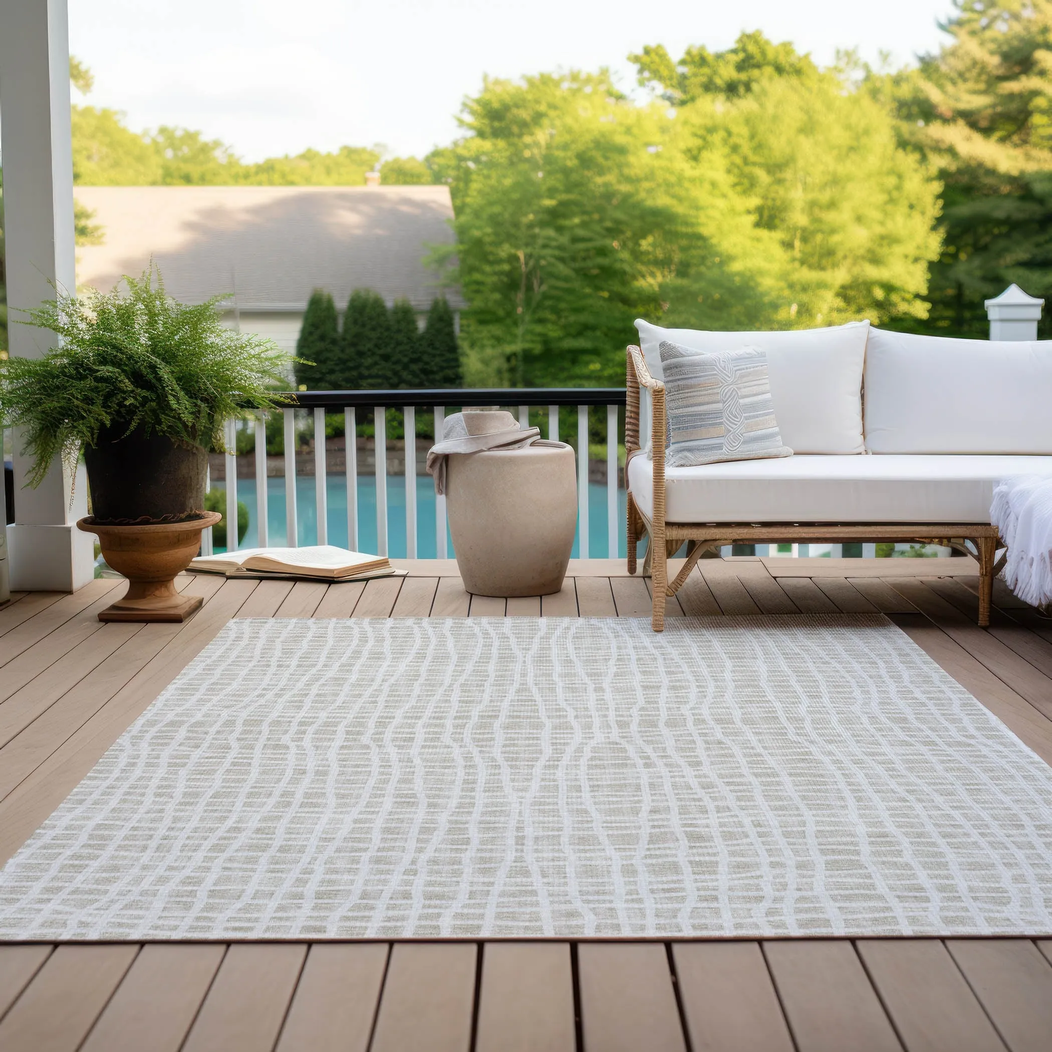 Machine Washable Indoor/ Outdoor Chantille Modern Abstract Rug