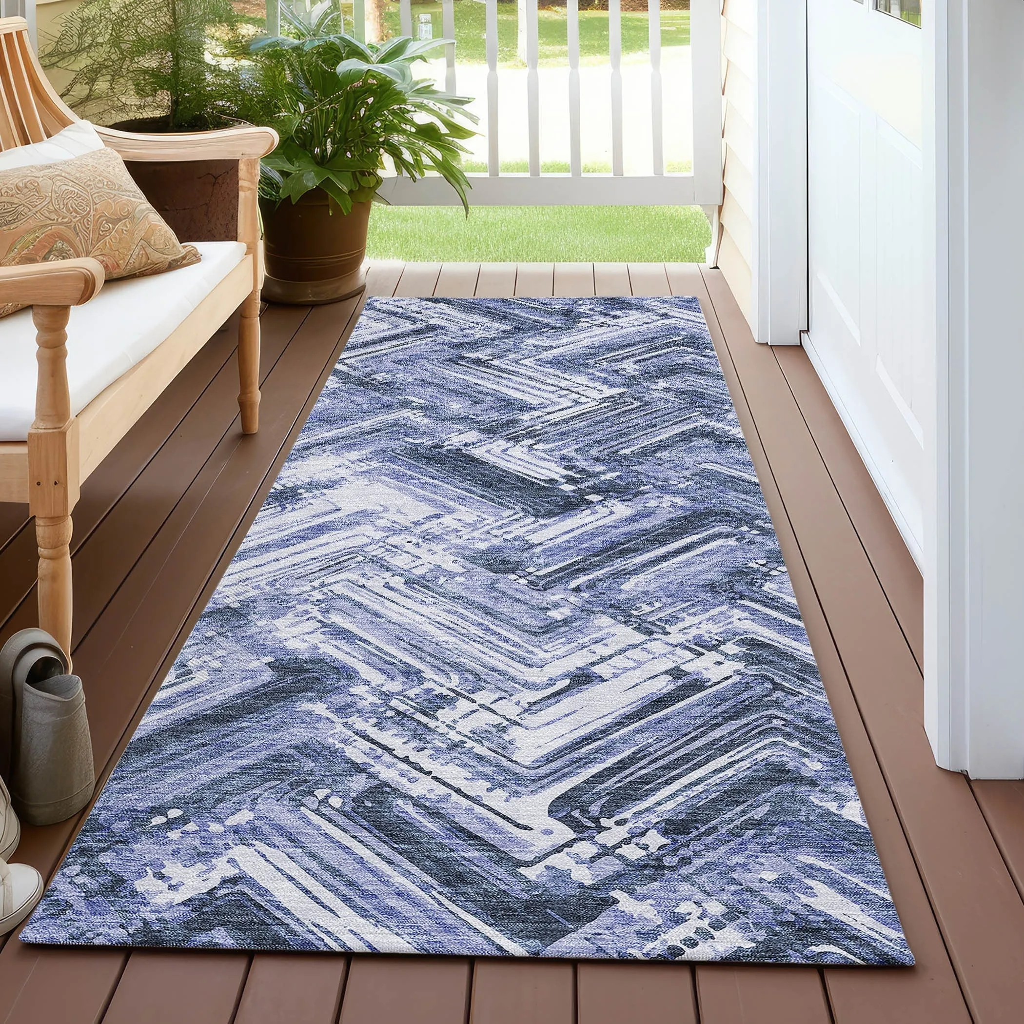 Machine Washable Indoor/ Outdoor Chantille Modern Chevron Rug