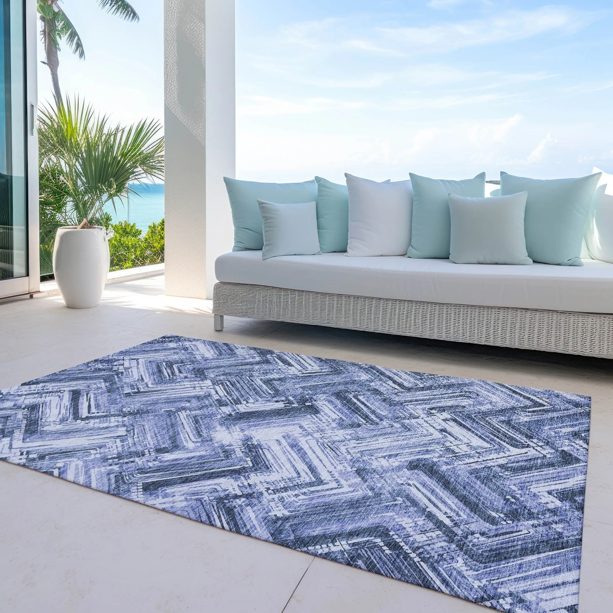 Machine Washable Indoor/ Outdoor Chantille Modern Chevron Rug
